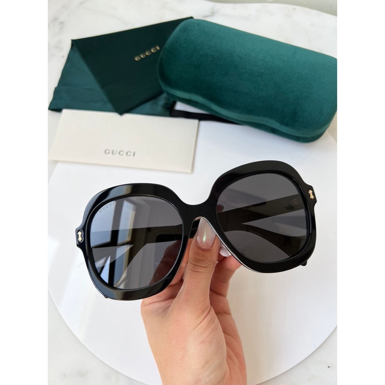 Gucci NEW Gucci GG1240S Black Oversized Rounded Sunglasses Size ONE SIZE - 3 Thumbnail