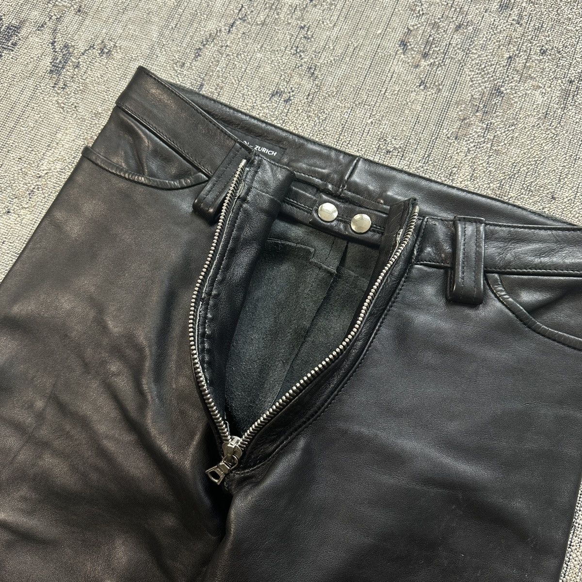 Other ROGER HANDERMANN Leather pants Size US 28 / EU 44 - 2 Thumbnail