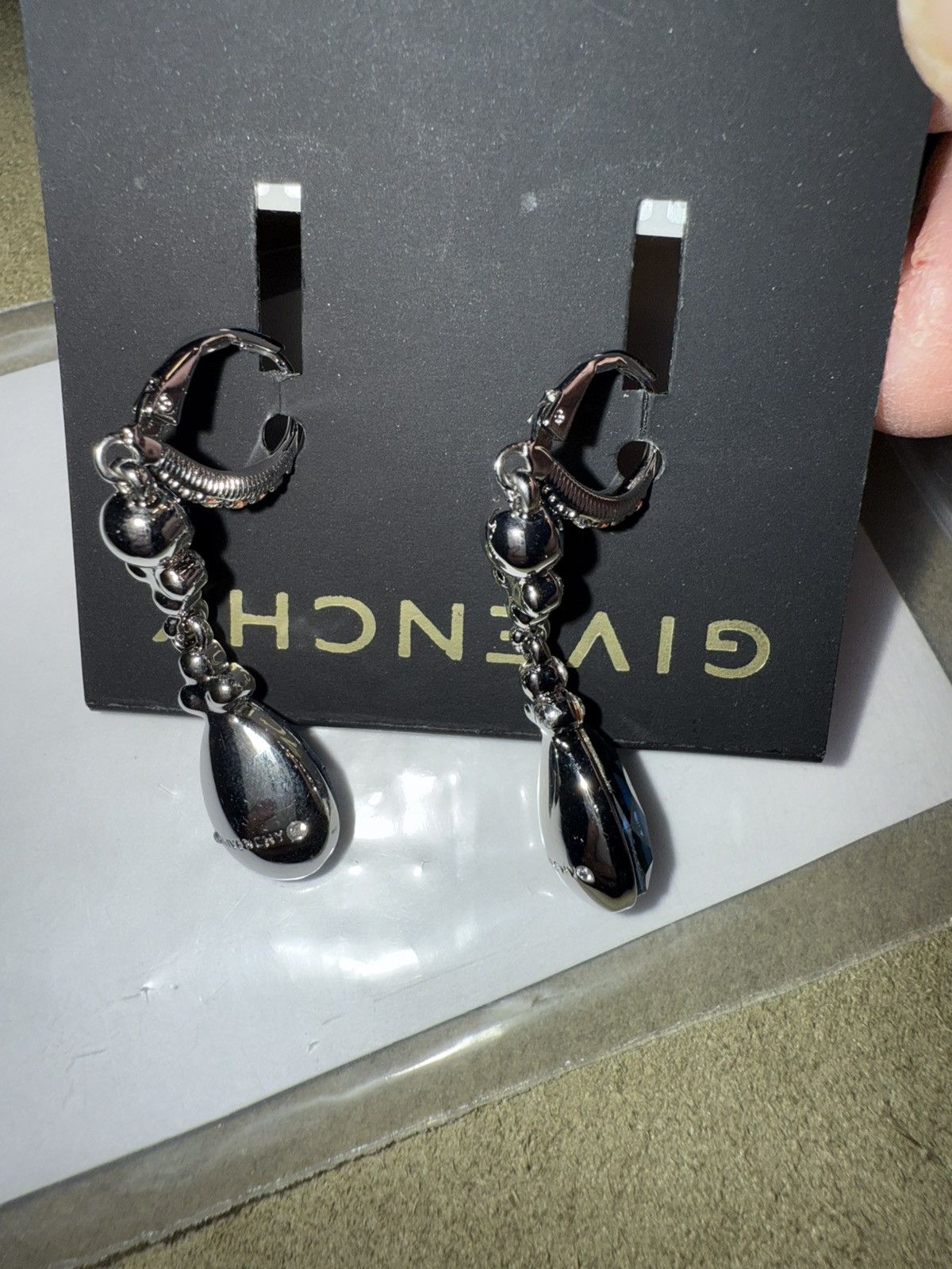 Givenchy Givenchy double-drop Crystal earrings, Rhodium Blue/Silver.. Size ONE SIZE - 8 Thumbnail