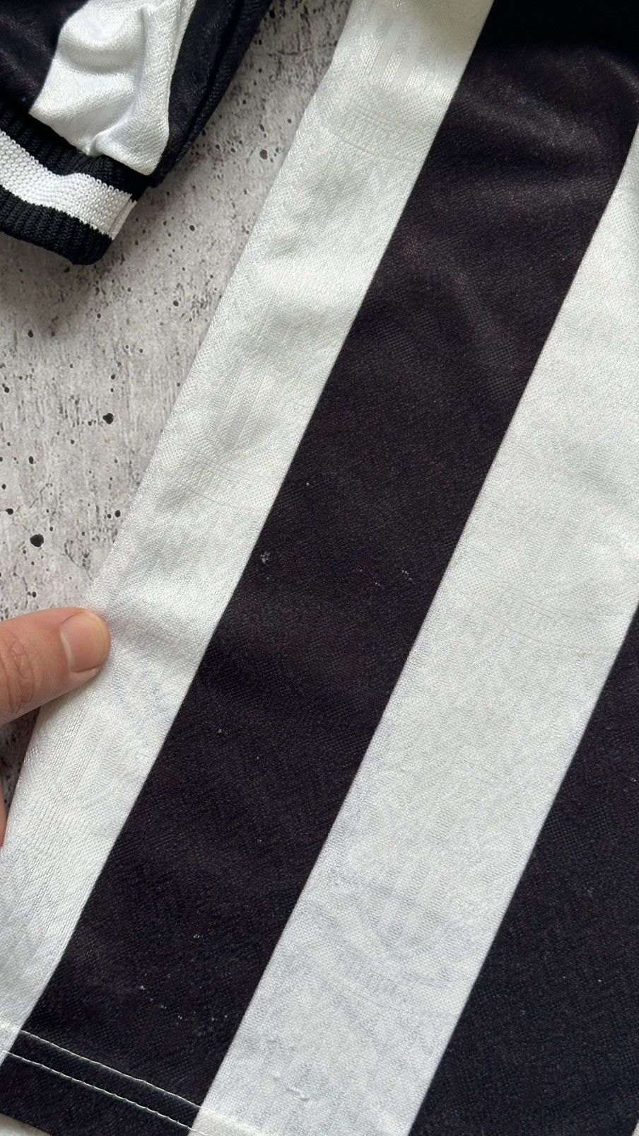 Adidas 1997/99 Adidas Newcastle United Vintage Rare Soccer Jersey Size US S / EU 44-46 / 1 - 13 Thumbnail