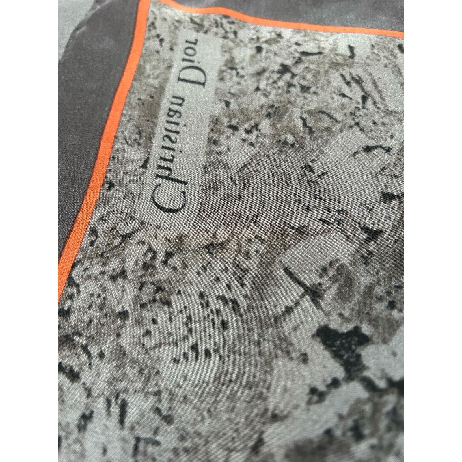 Christian Dior Monsieur CHRISTIAN DIOR Gray Geometric Silk Scarf 31’’- 28.8’’ EX CD Size ONE SIZE - 4 Thumbnail