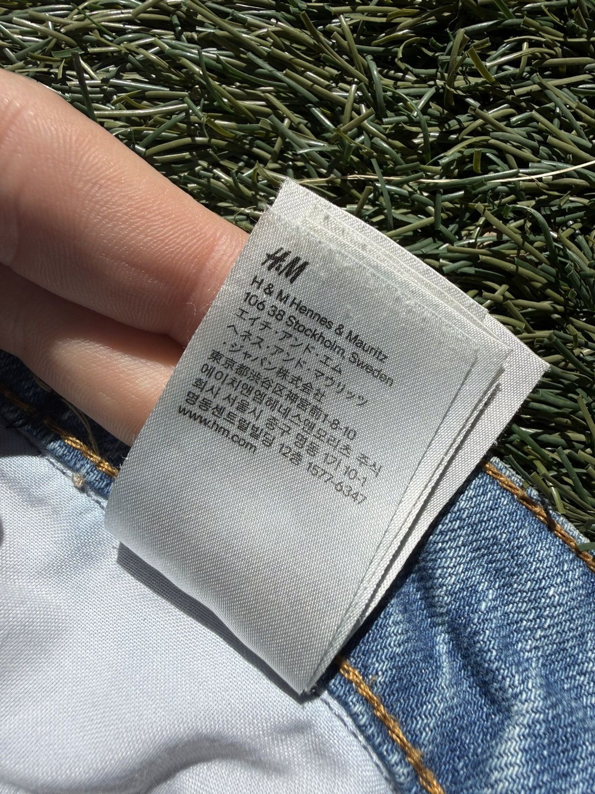 H&M × Maison Margiela Maison Margiela H&M Men's Reverse Denim Inside-Out Jeans Size US 30 / EU 46 - 6 Thumbnail