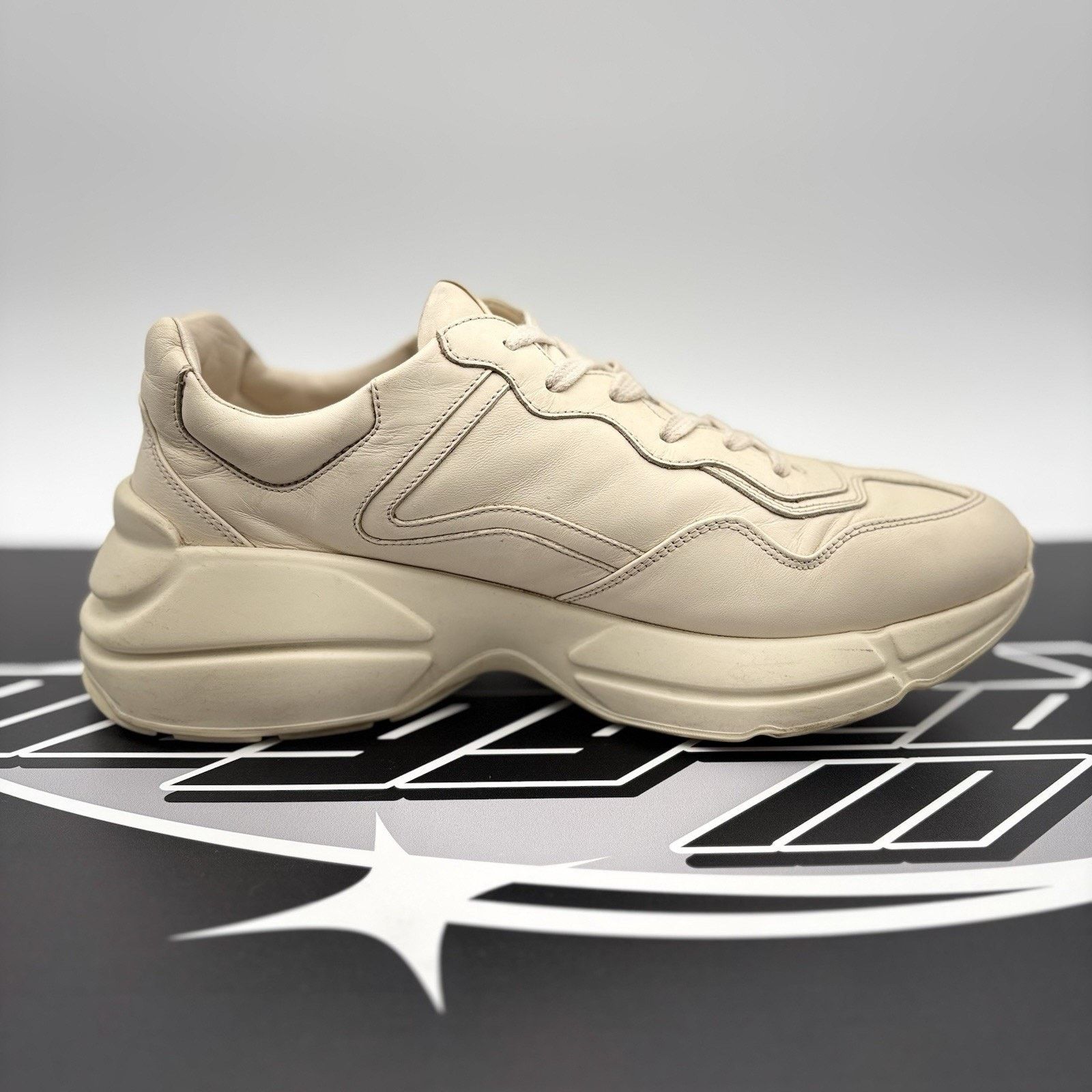 Gucci Gucci Rhyton GG ‘ Gucci logo ’ | GOOD CONDITION! Size US 8 / EU 41 - 13 Thumbnail