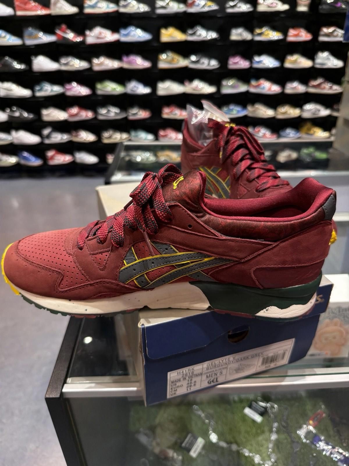 Asics 12 - ASICS GEL-Lyte V x The Good Will Out Koyo 2014 NEW RARE Size US 12 / EU 45 - 4 Thumbnail