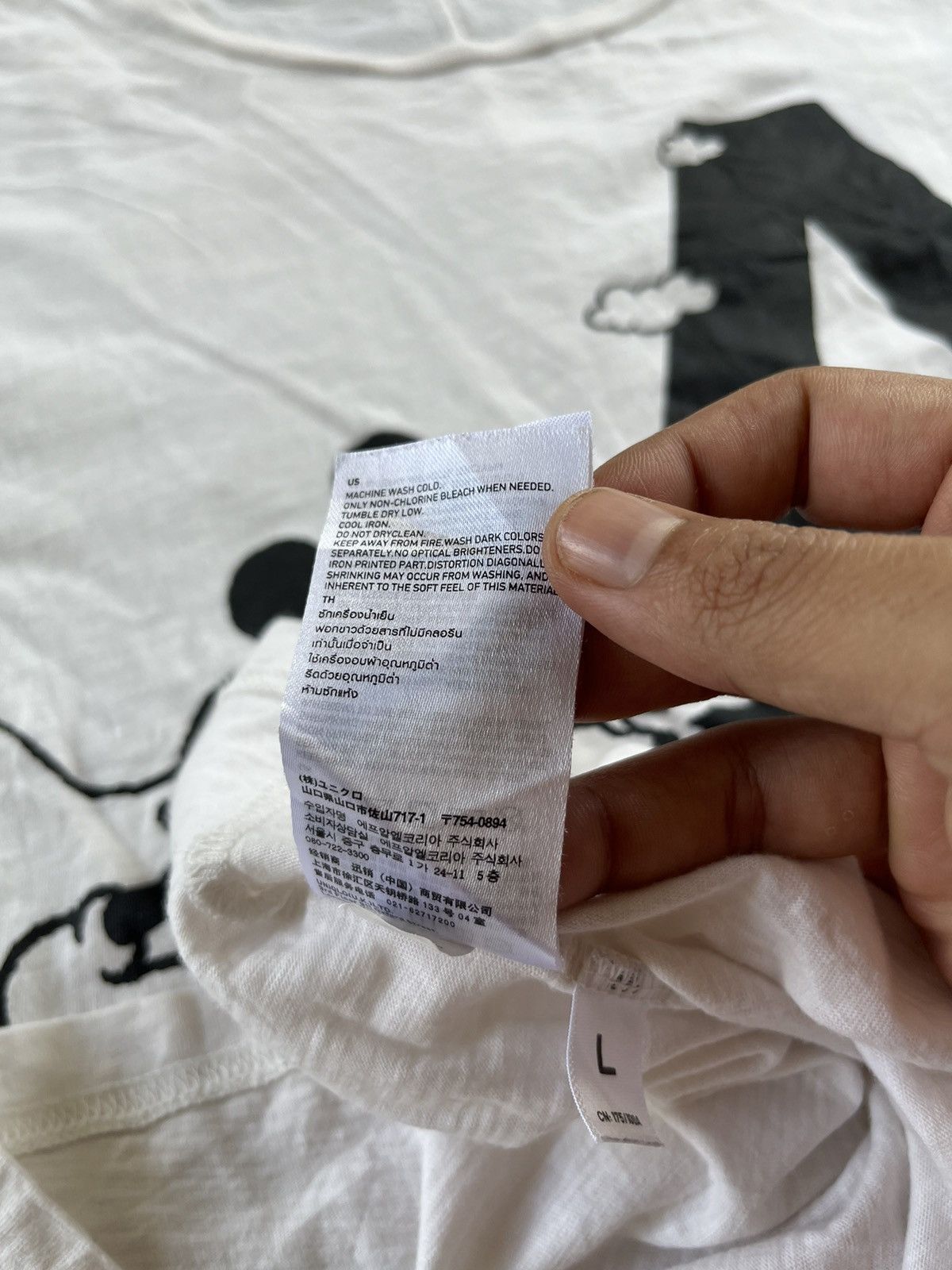 Mickey Mouse × Undercover × Uniqlo Undercover x Uniqlo Mickey Mouse Central Bone Tee Size US L / EU 52-54 / 3 - 7 Thumbnail