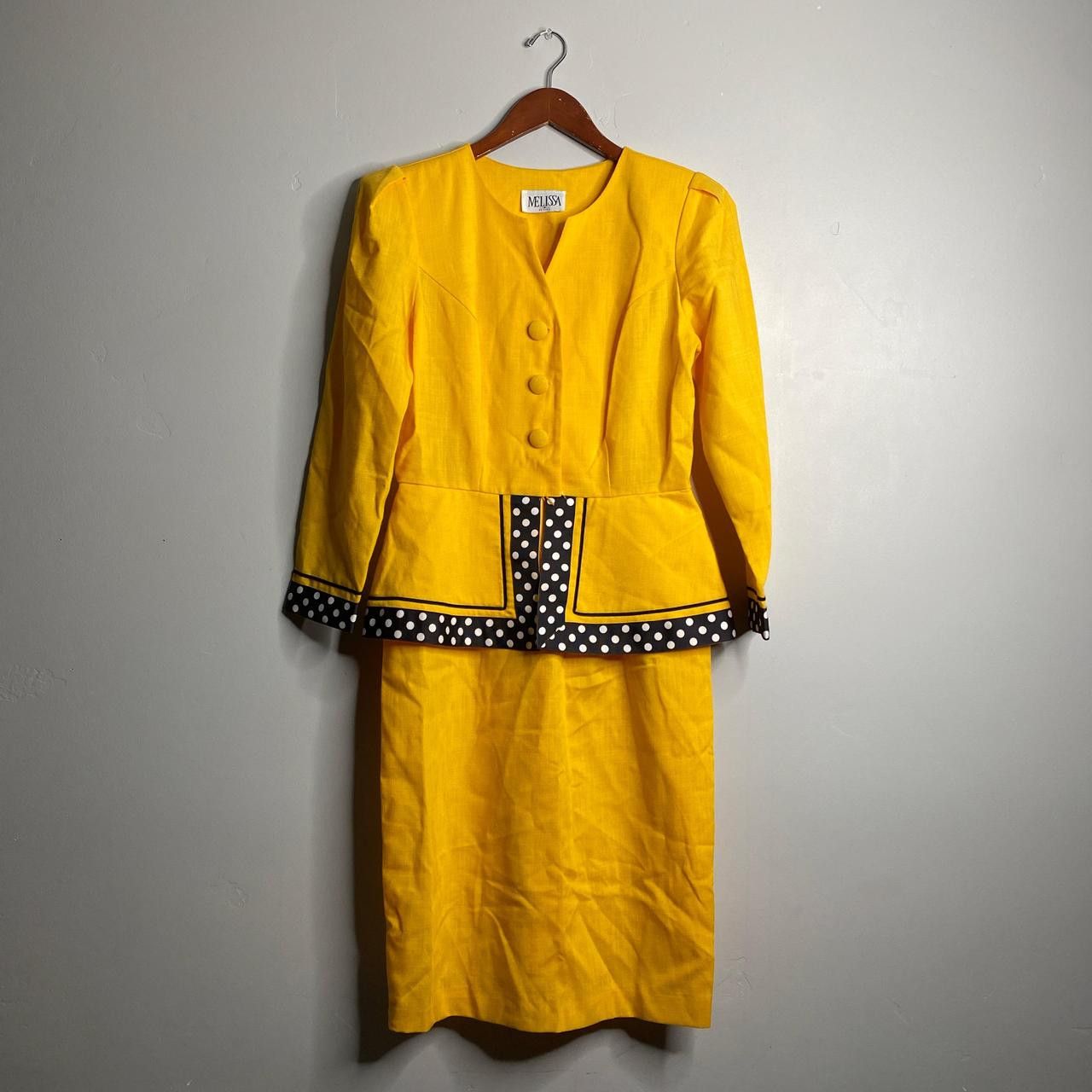Vintage Vintage yellow dress about a size small Size S / US 4 / IT 40 - 1 Thumbnail
