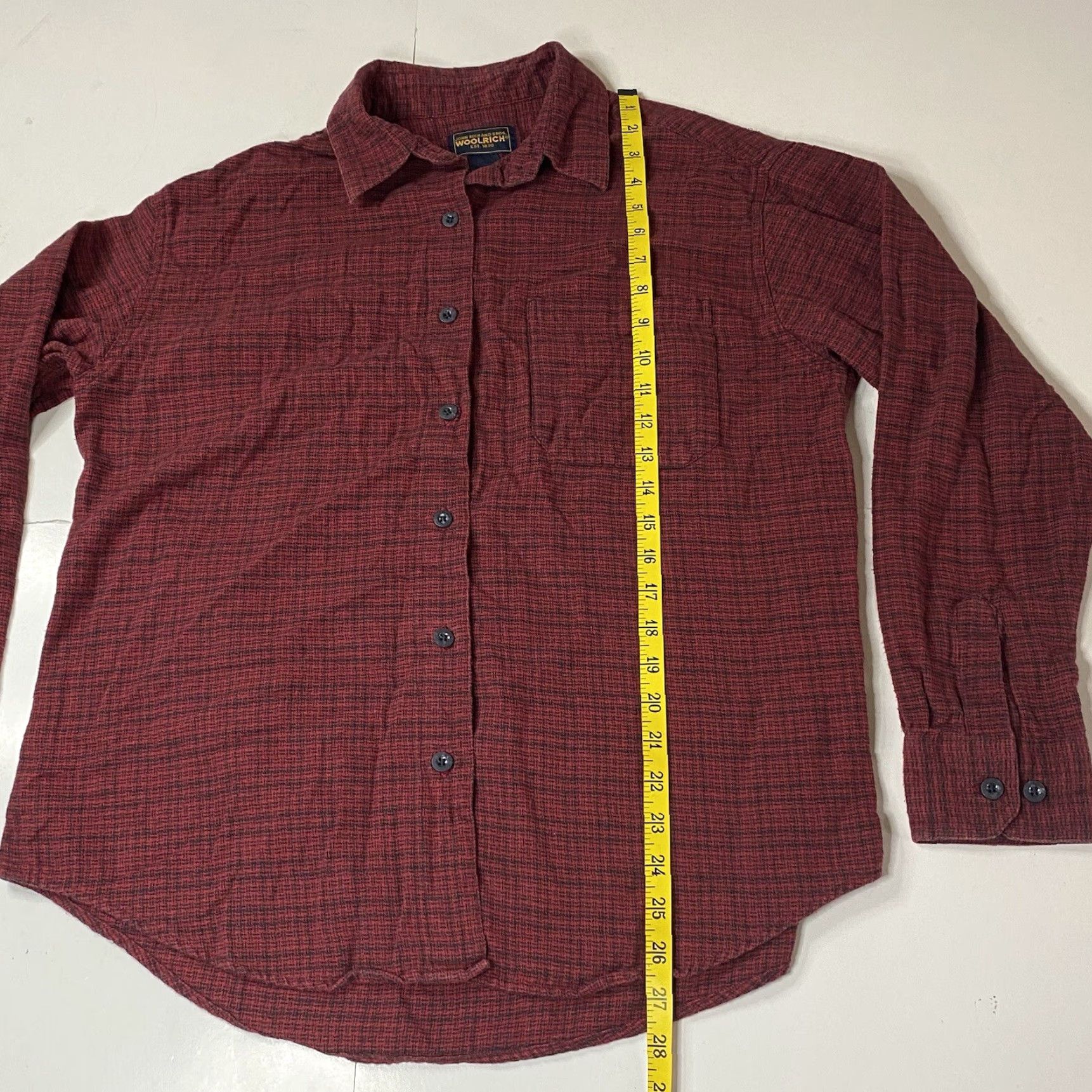 Vintage VTG Woolrich John Rich and Bros Button-Up Shirt Mens M Plaid Red Woolrich Wool 100% Cotton Flannel Button-Down Classic Fall Winter All Seasons Pockets Size US M / EU 48-50 / 2 - 5 Thumbnail