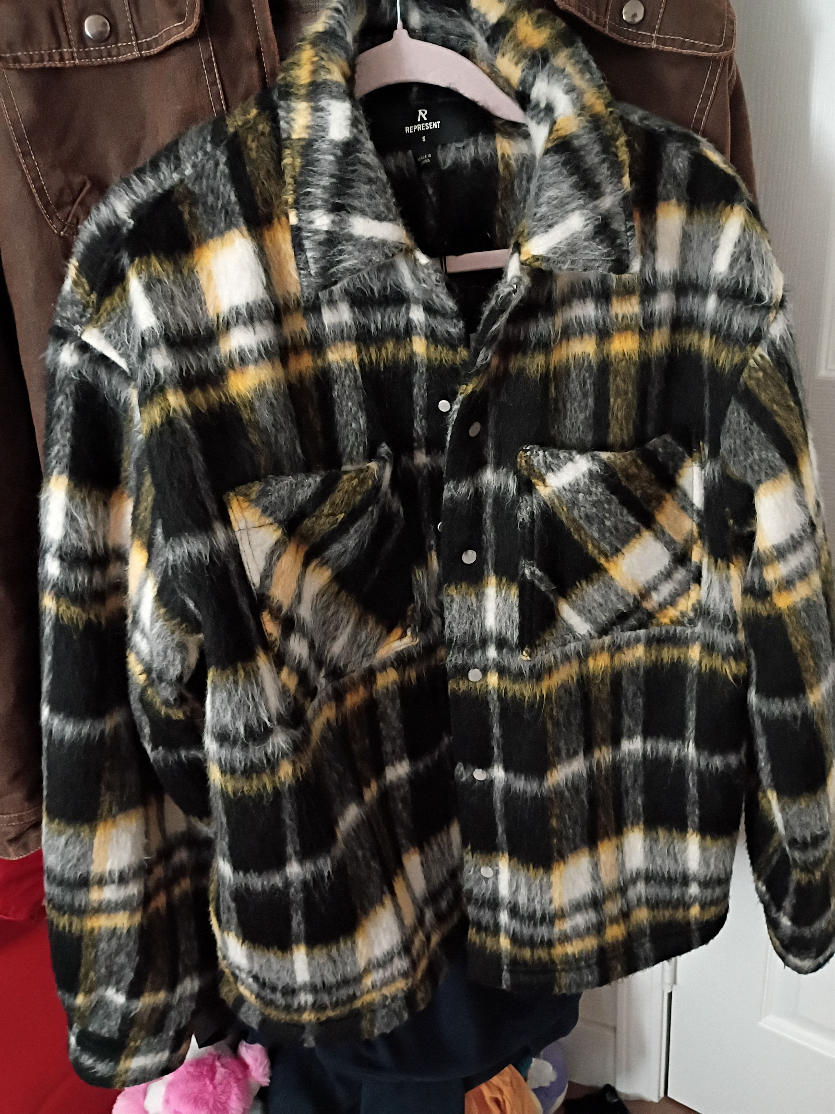 Represent size S fits double oversized like XL