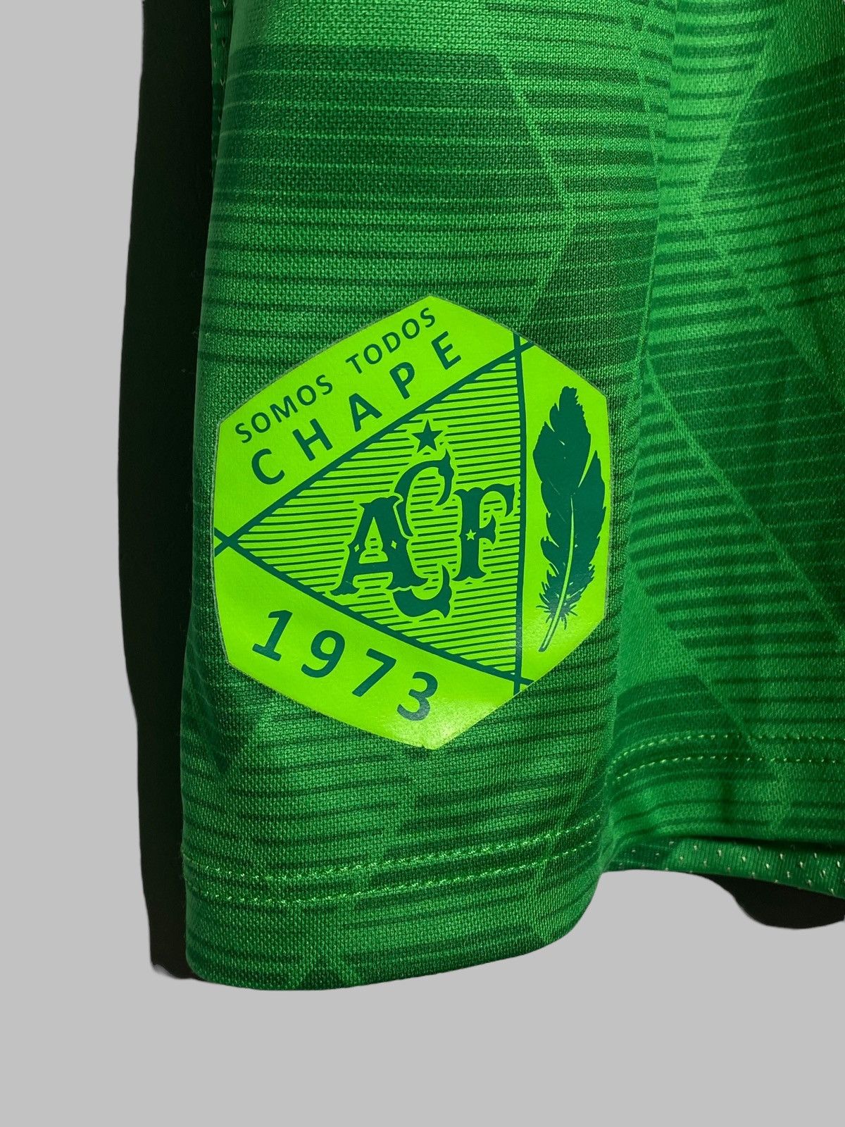 Umbro Umbro Chapecoense FC 2020 Home Football Shirt Size US L / EU 52-54 / 3 - 14 Thumbnail