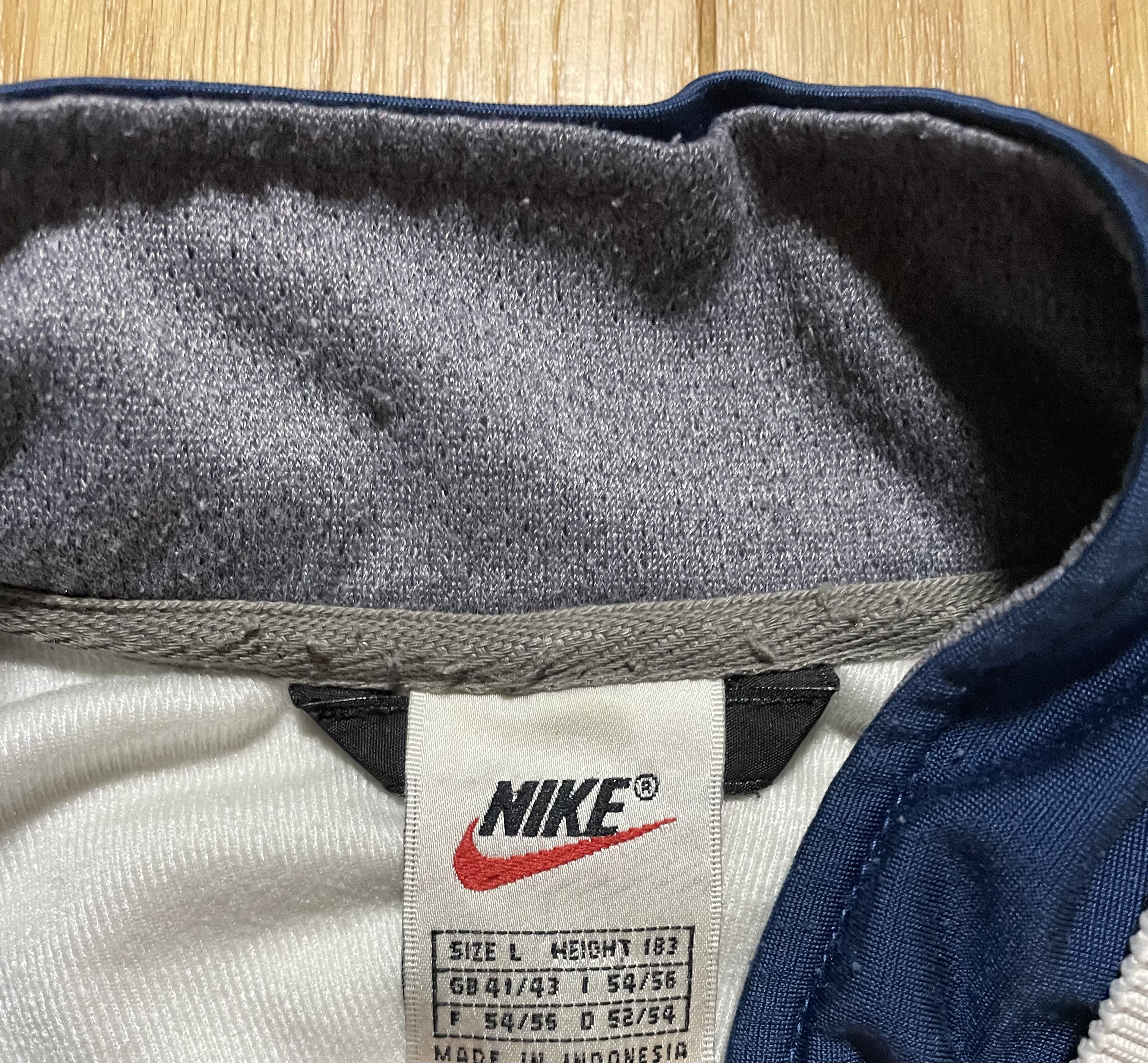 Nike Vintage Nike Blue White Tracksuit Set 90s Size US L / EU 52-54 / 3 - 4 Thumbnail