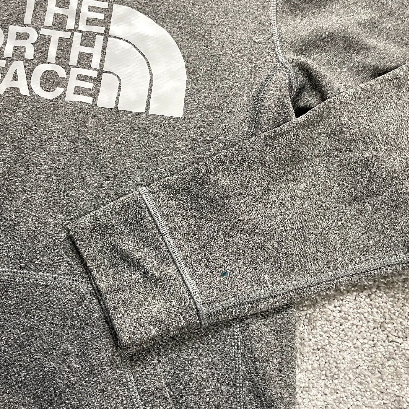 The North Face The North Face Hoodie Women Small Gray Fleece Pullover Sweatshirt Jacket Size S / US 4 / IT 40 - 5 Thumbnail