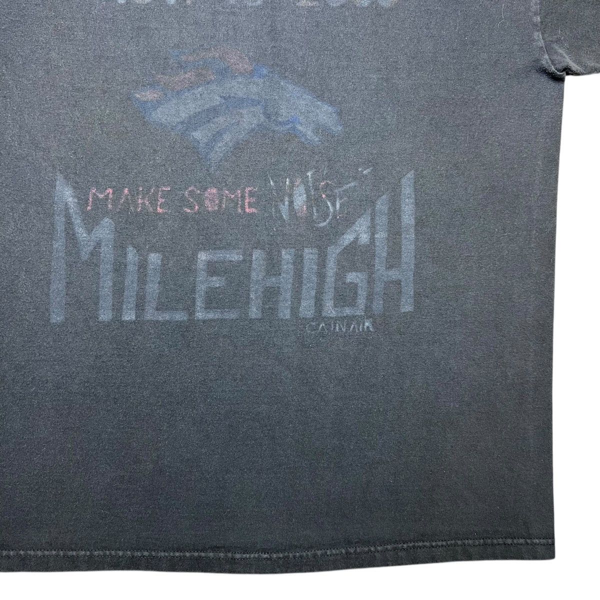 NFL × Vintage Vintage 2000 NFL Denver Broncos Raider Hater Football Tee Size US L / EU 52-54 / 3 - 10 Thumbnail