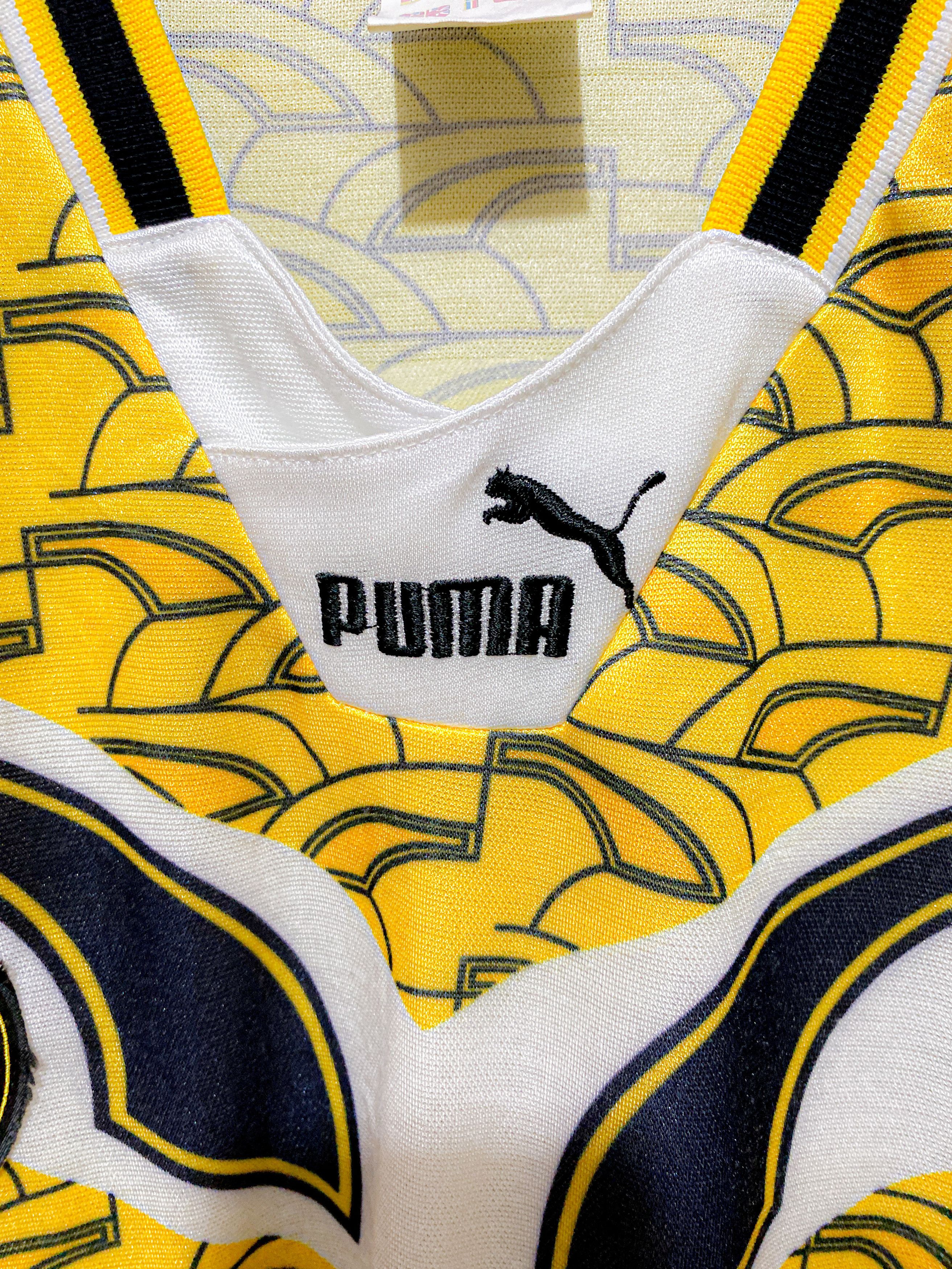 Vintage Ultra Rare Vintage Puma Sing Tao 1995 Away Match Issue Worn Size US XL / EU 56 / 4 - 5 Thumbnail