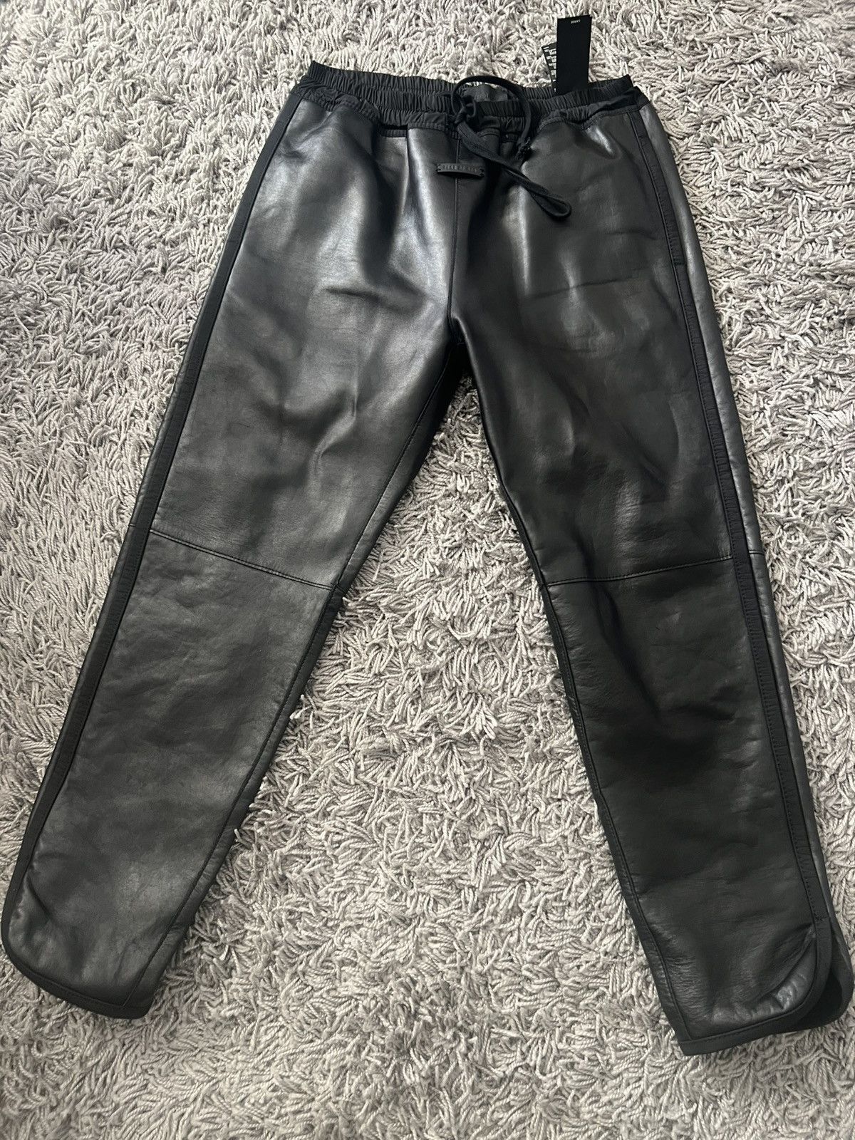 Fear of God FEAR OF GOD 7TH COLLECTION LEATHER JOGGERS Size US 34 / EU 50 - 1 Thumbnail