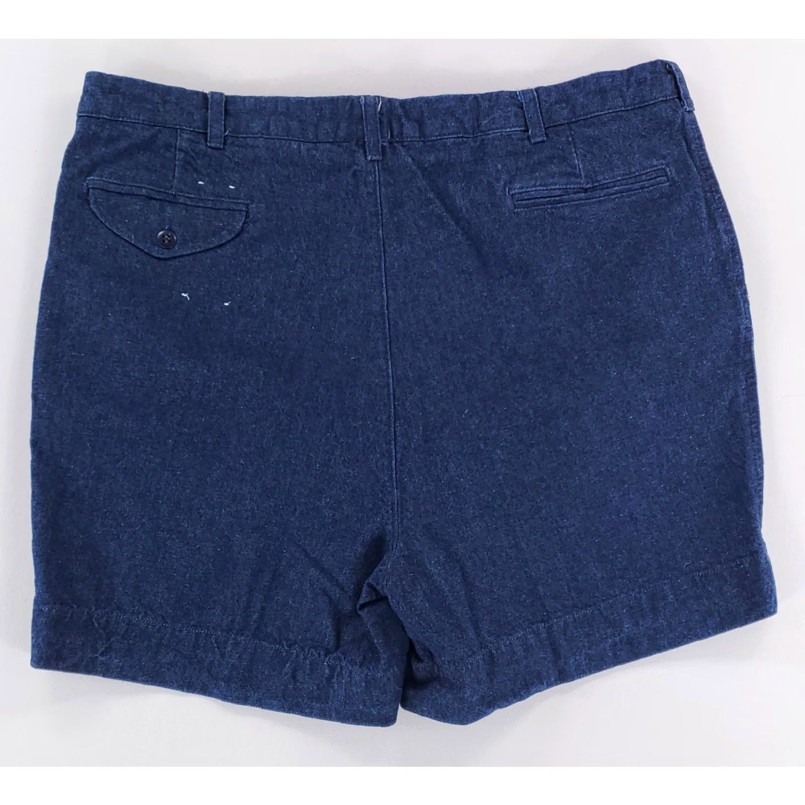 Haggar Haggar VTG Y2K Pleated Denim EZ's Shorts Blue Mens 37 x 6 Actual 38 Regular Men Denim Shorts Mens Blue VTG Y2K Pleated Denim EZ's Shorts Size US 37 - 5 Thumbnail