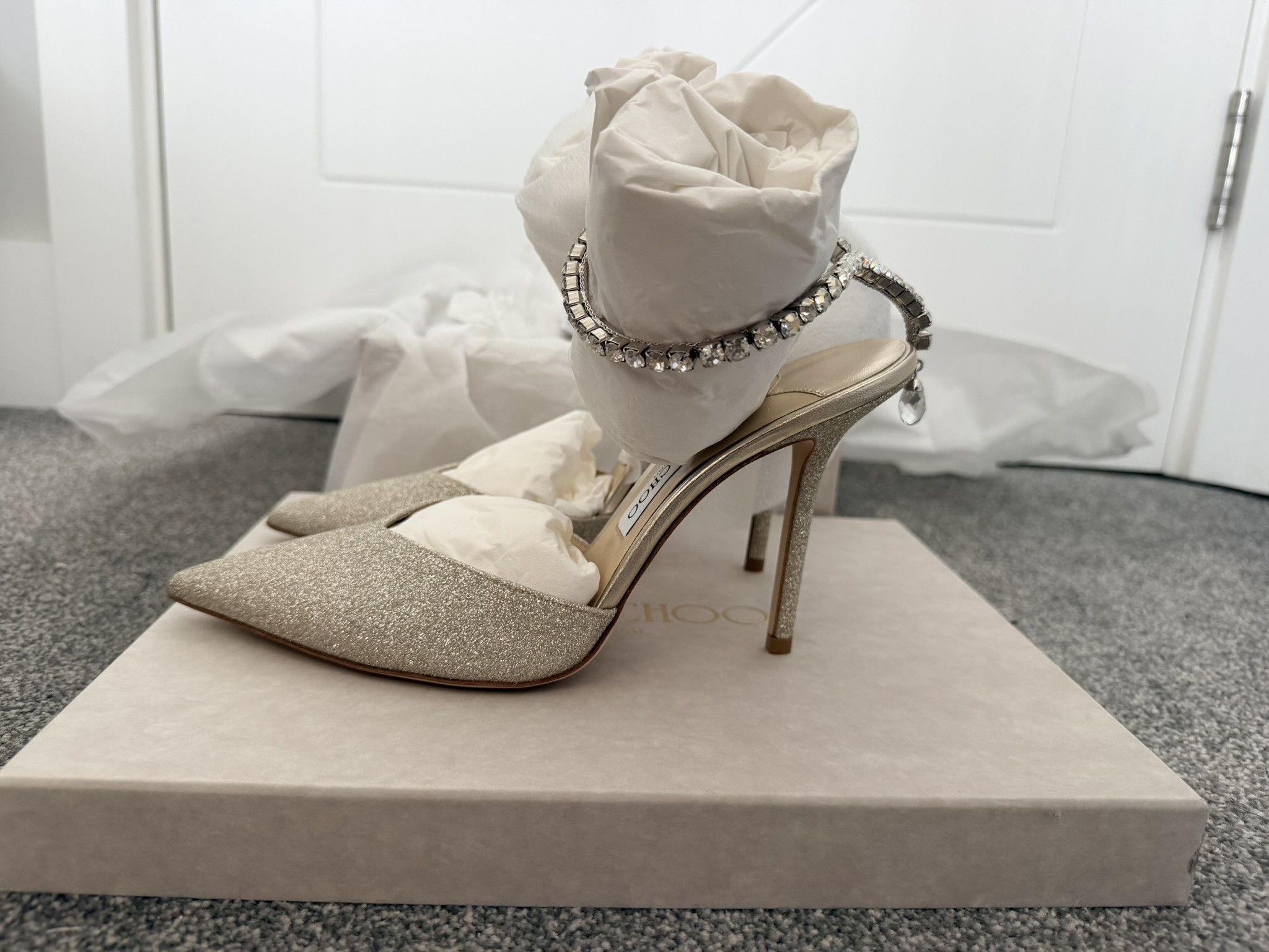 Jimmy Choo Jimmy Choo Saeda 38.5 Platinum Ice Crystal Size US 8.5 / IT 38.5 - 9 Thumbnail