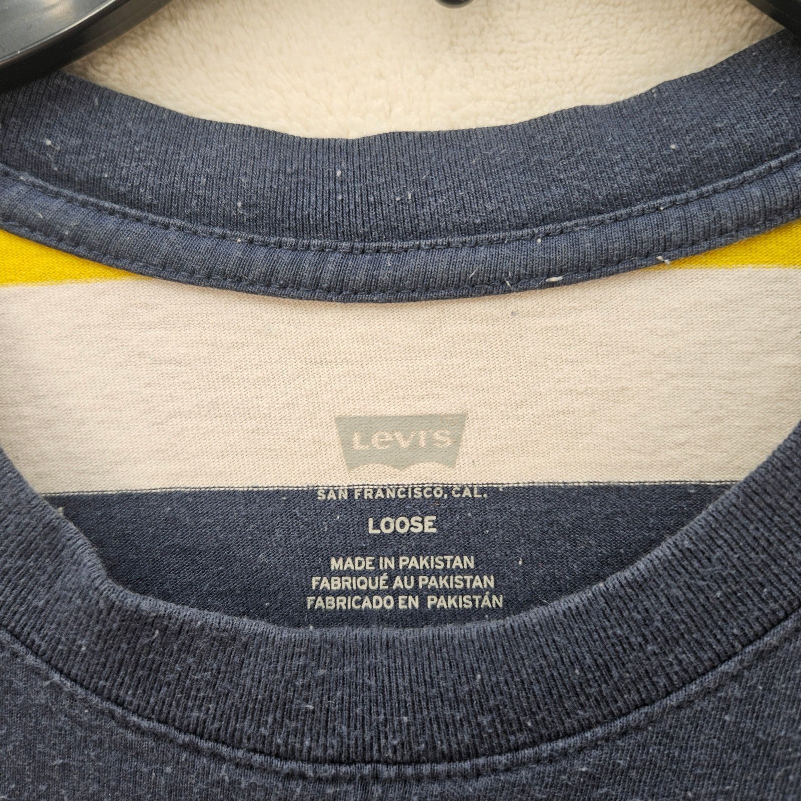 Levi's LEVI'S WORK TO BE DONE MEN'S XXL THICK TSHIRT Size US XXL / EU 58 / 5 - 3 Thumbnail
