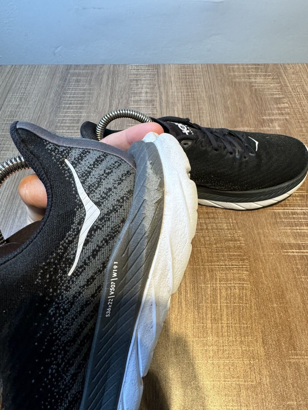 Hoka Hoka One One Womens Mach 5 1127894 BCSTL Black Size 7 B Size US 7 / IT 37 - 7 Thumbnail