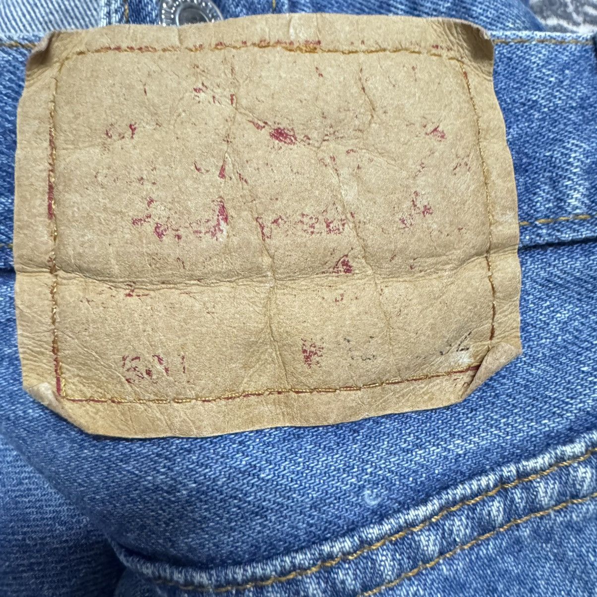 Levi's Vintage 90s Levis 501 Light Wash Jeans Size US 33 - 10 Thumbnail