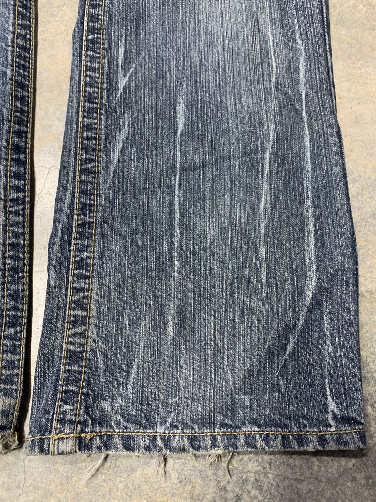 Japanese Brand × Vintage Vintage BACK RUSH Double Waist Clawmark Distressed Jean Size US 34 / EU 50 - 4 Thumbnail