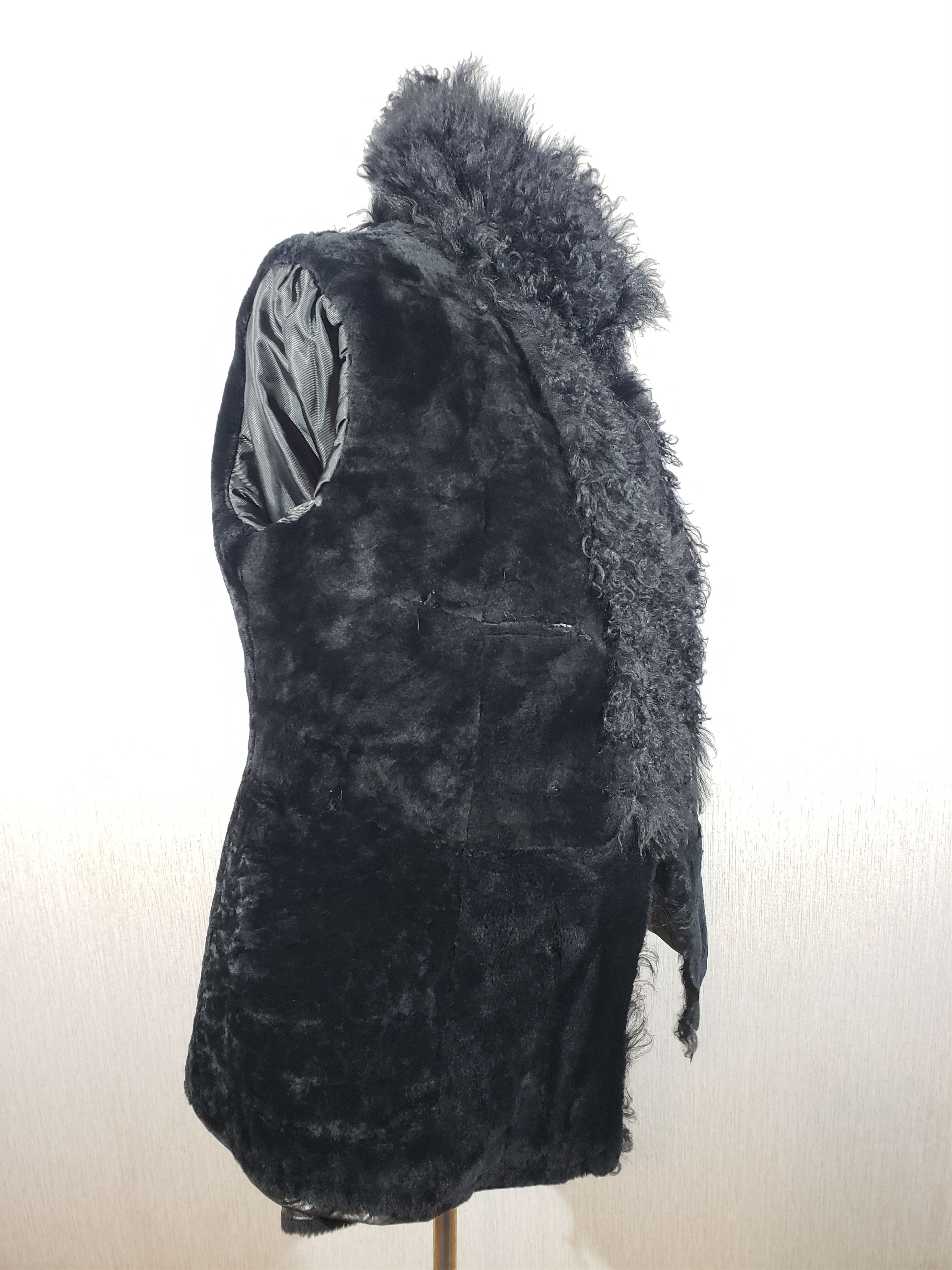 Other Wonderful women's sheepskin coat with genuine fur. Size L / US 10 / IT 46 - 7 Thumbnail
