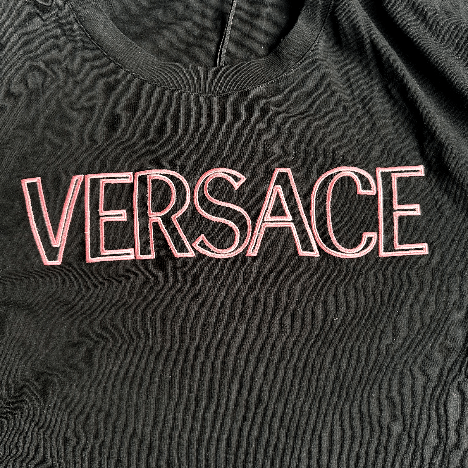 Versace Versace Black Shirt With Pink Front Logo Size Medium Retail Size M / US 6-8 / IT 42-44 - 2 Thumbnail