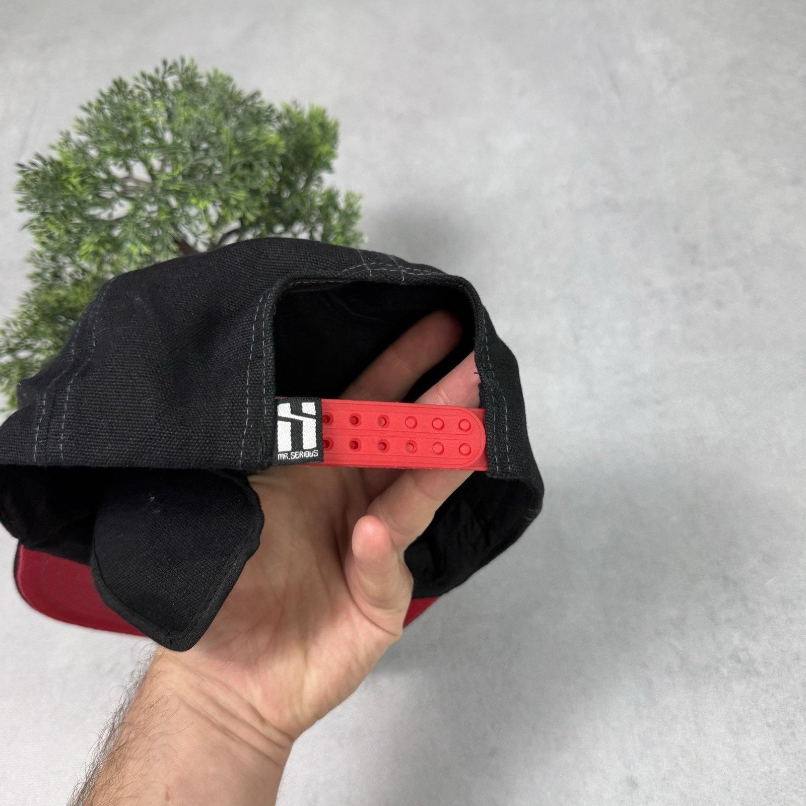 Vintage Mr. Serious Unknown Cap Black 6 Panel Snapback Canvas Size ONE SIZE - 4 Thumbnail