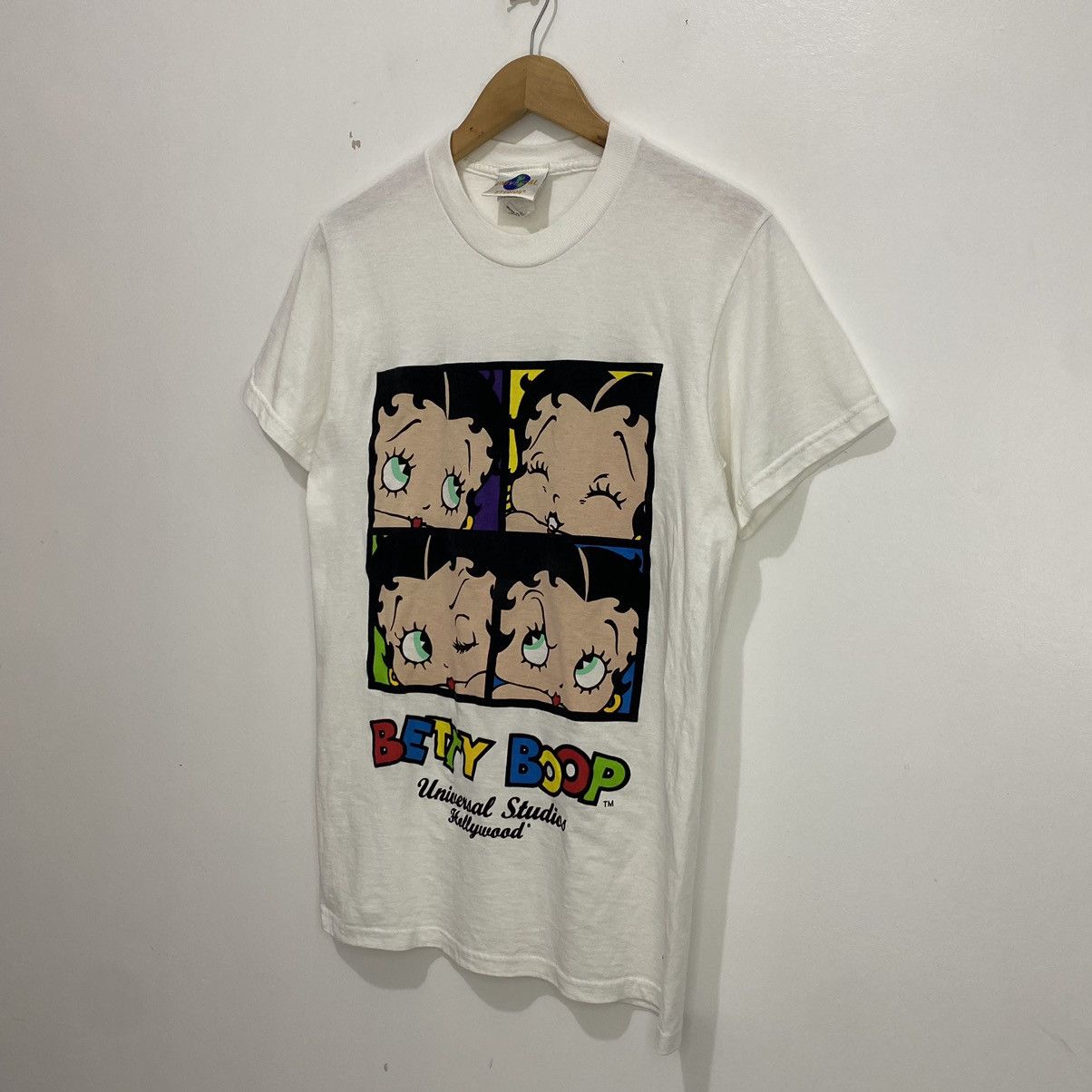 Universal Studios Vintage 1998 Betty Boop Tee Size US S / EU 44-46 / 1 - 2 Thumbnail