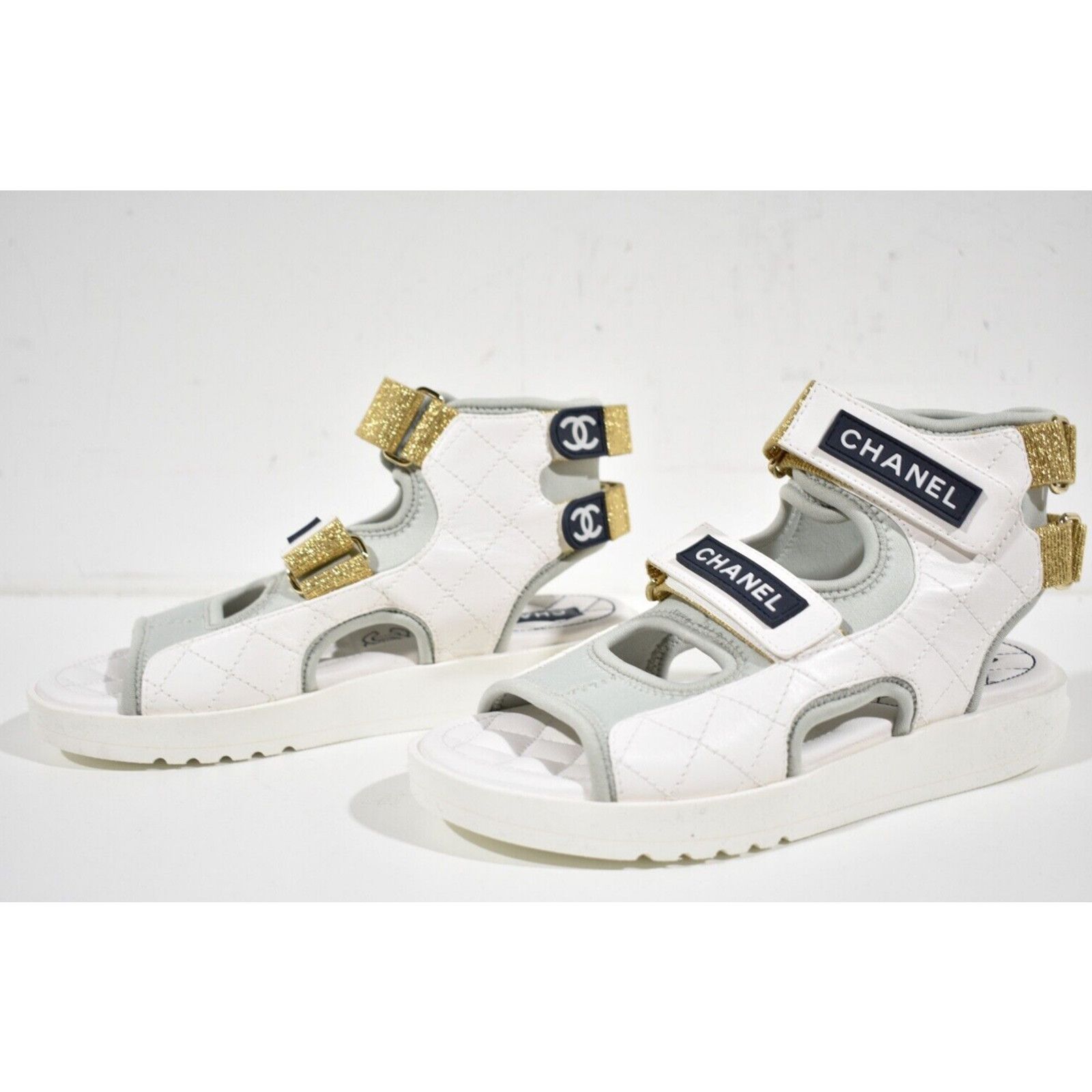Chanel Chanel 21P White Grey Cocomark CC Logo Mule Slide Flat Size US 6 / IT 36 - 10 Thumbnail