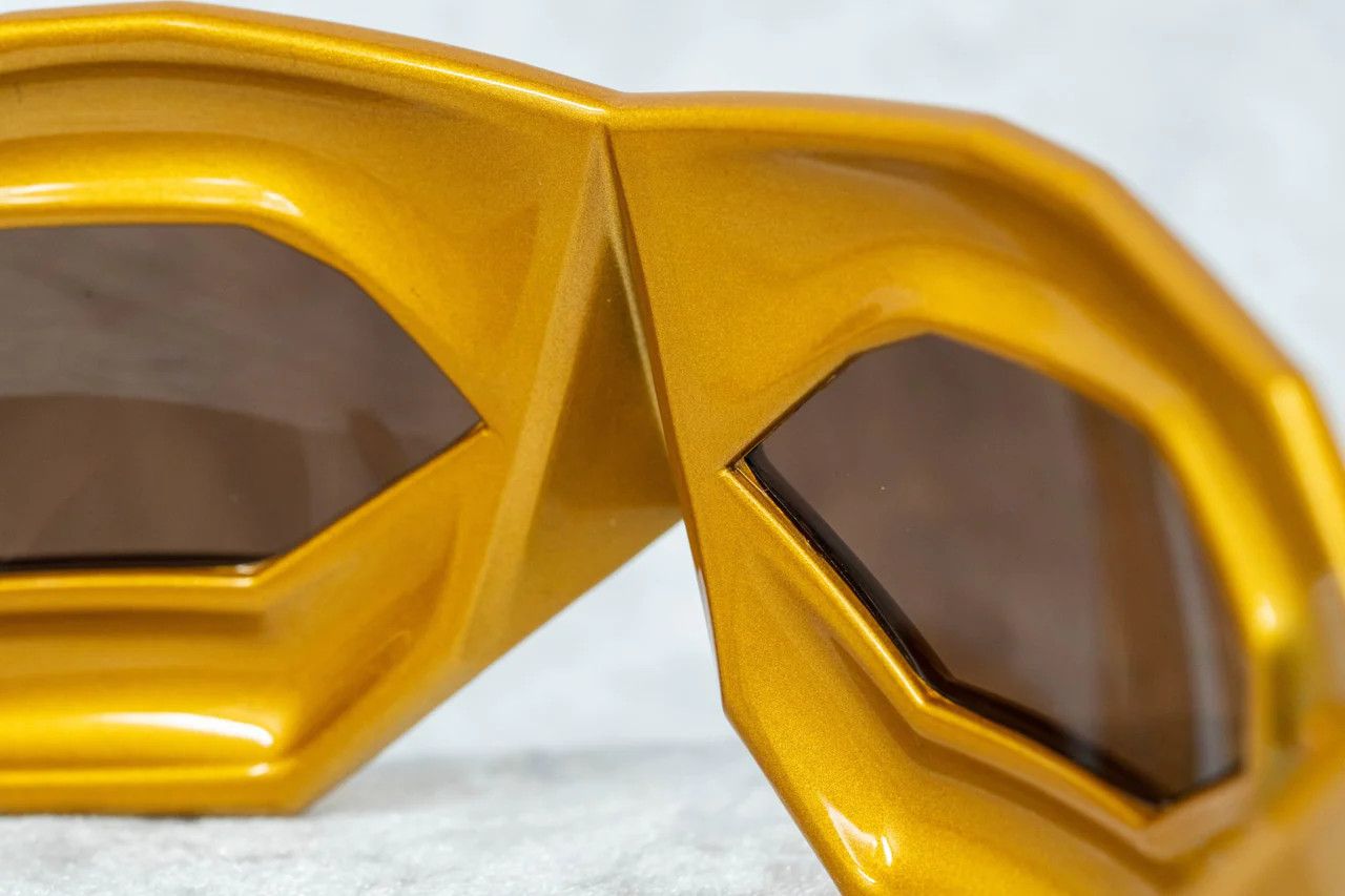 Vintage × Walter Van Beirendonck Walter Van Beirendonck Sunglasses Shiny Gold and Brown Size ONE SIZE - 3 Thumbnail