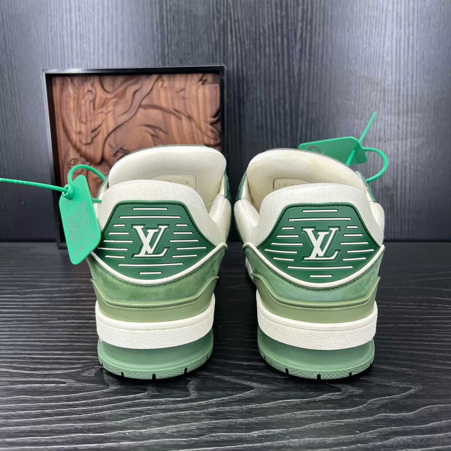Louis Vuitton LV Trainer Matcha Green 8/42 LikeNew Original Box Size US 9 / EU 42 - 5 Thumbnail