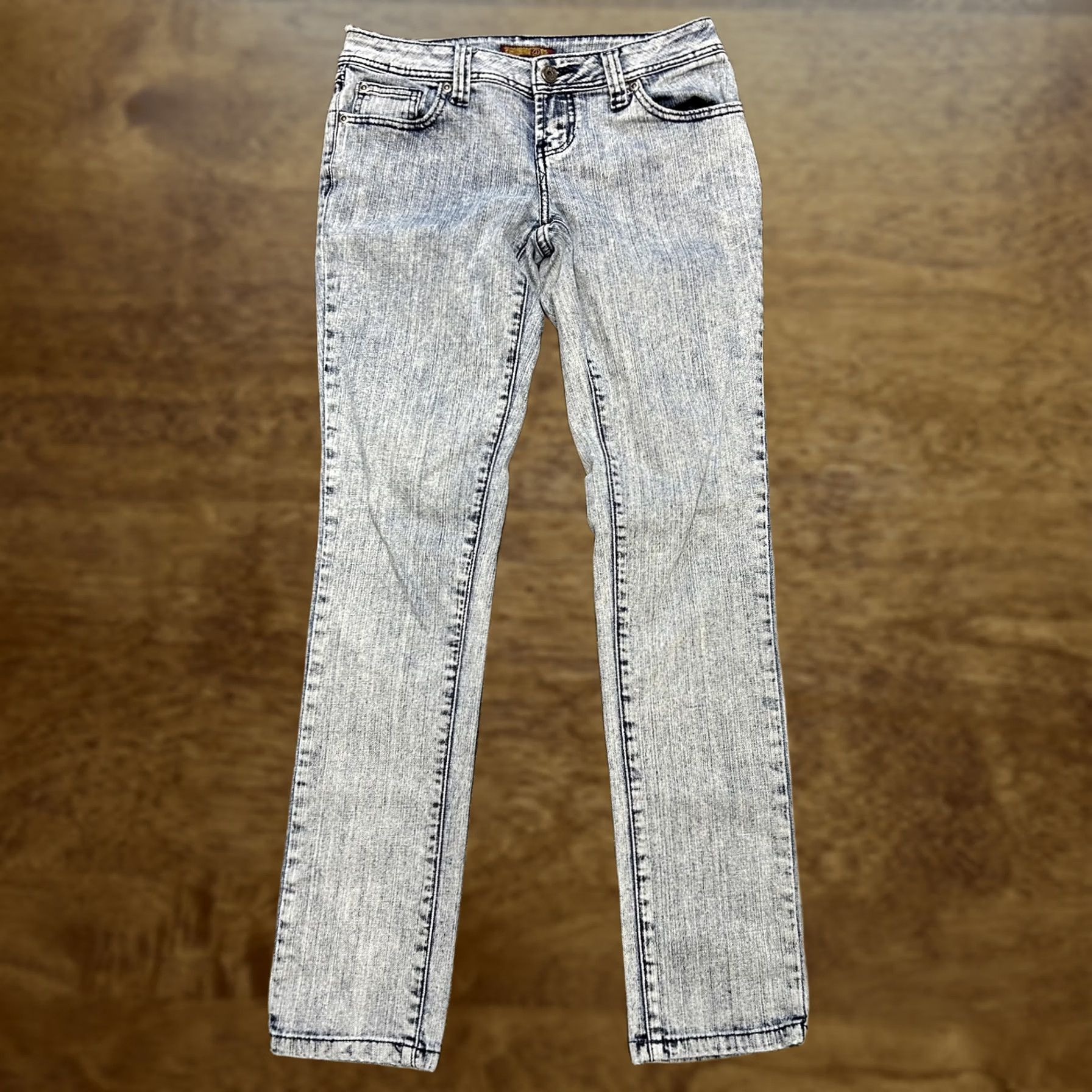 Vintage ZD Premium Jeans Womens 7 Light Wash Skinny Stretch Denim Pants Blue Casual Size 28" / US 6 / IT 42 - 1 Thumbnail