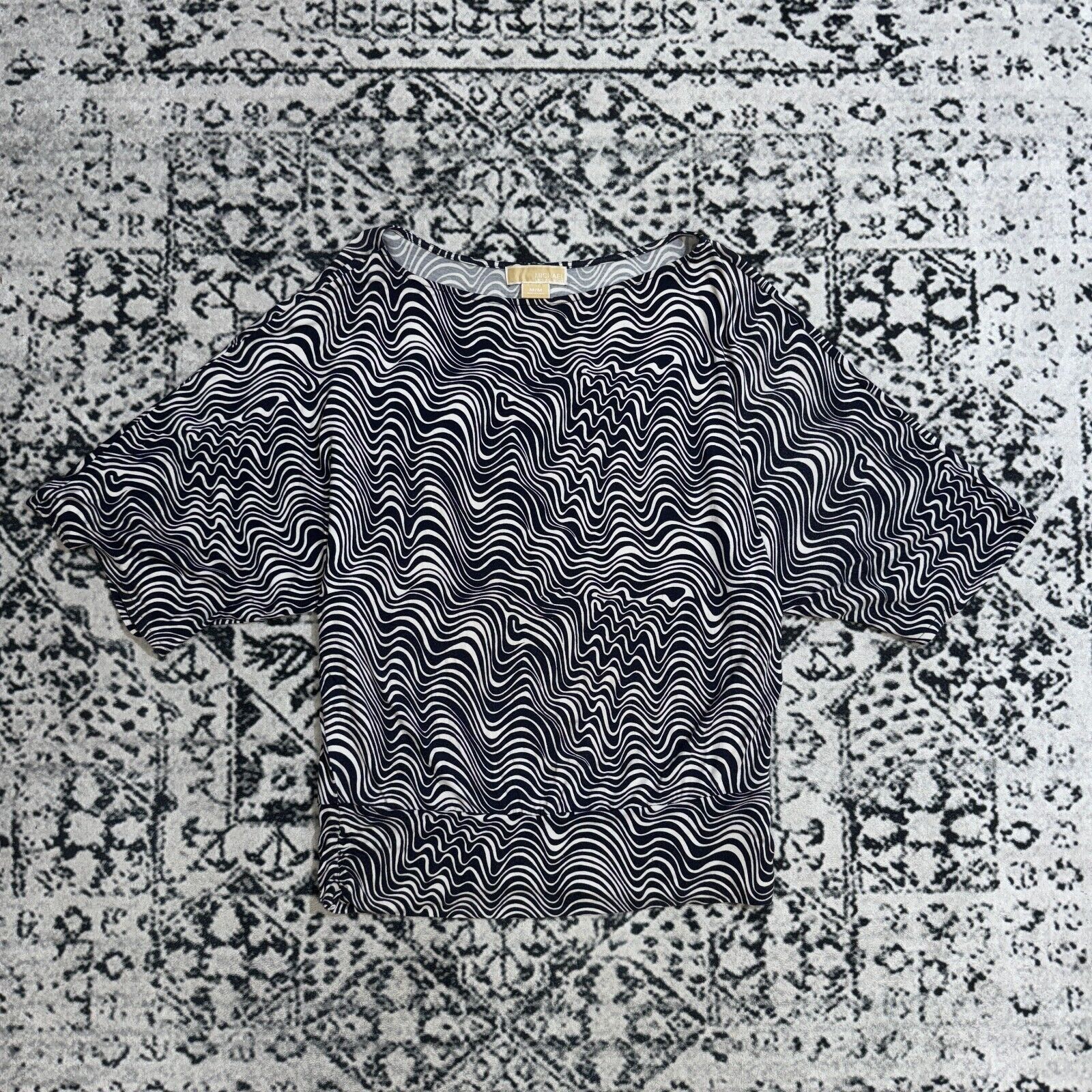 Michael Kors × Vintage Vintage 90s Michael Kors Black White Rayon Blouse Top Size M Size US M / EU 48-50 / 2 - 1 Thumbnail