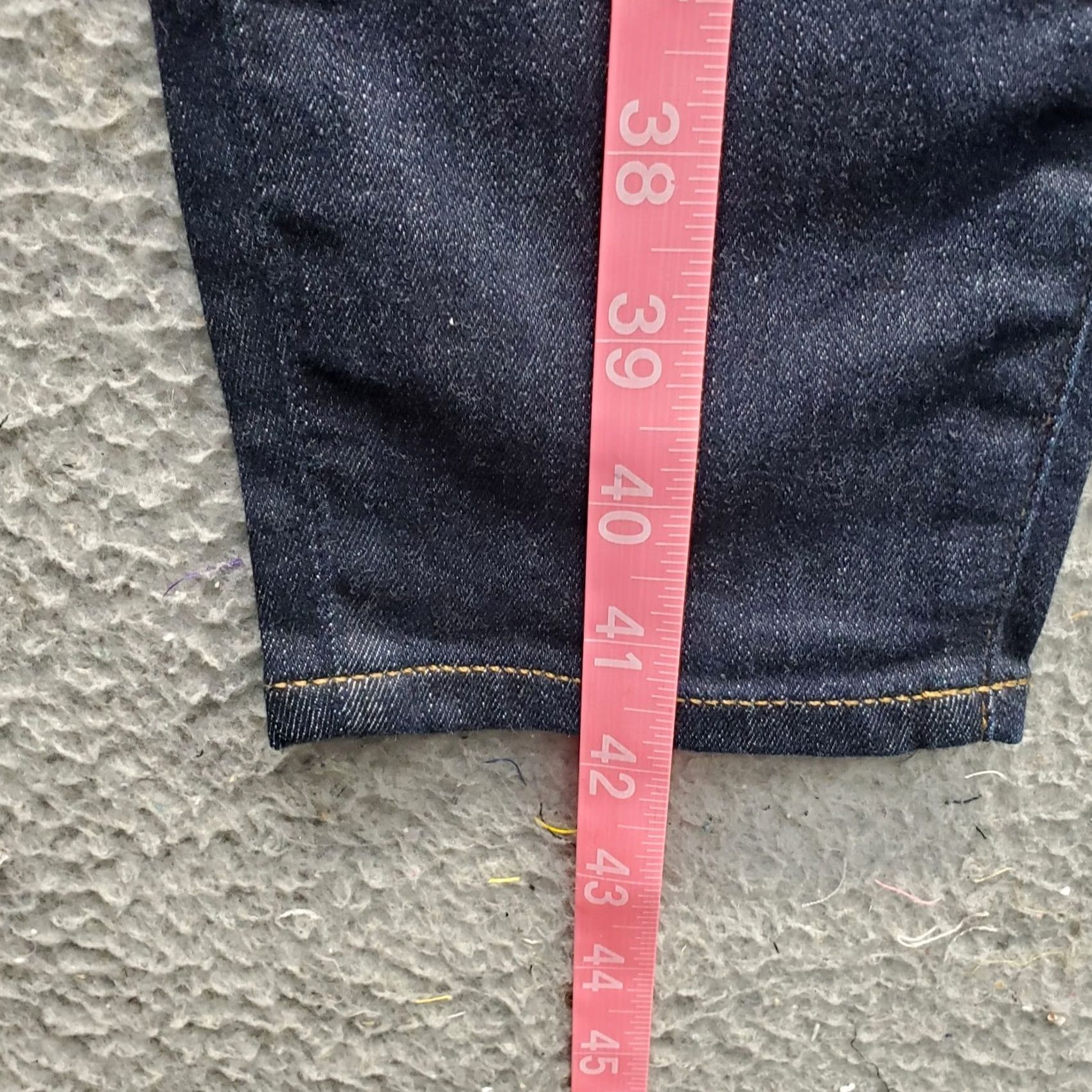 J.Crew J.CREW Skinny Jeans Womens 26 Blue Denim Slim Fit Dark Wash Five-Pocket Design Regular Size 26 Womens Metallic Button Detail Size 26" / US 2 / IT 38 - 5 Thumbnail