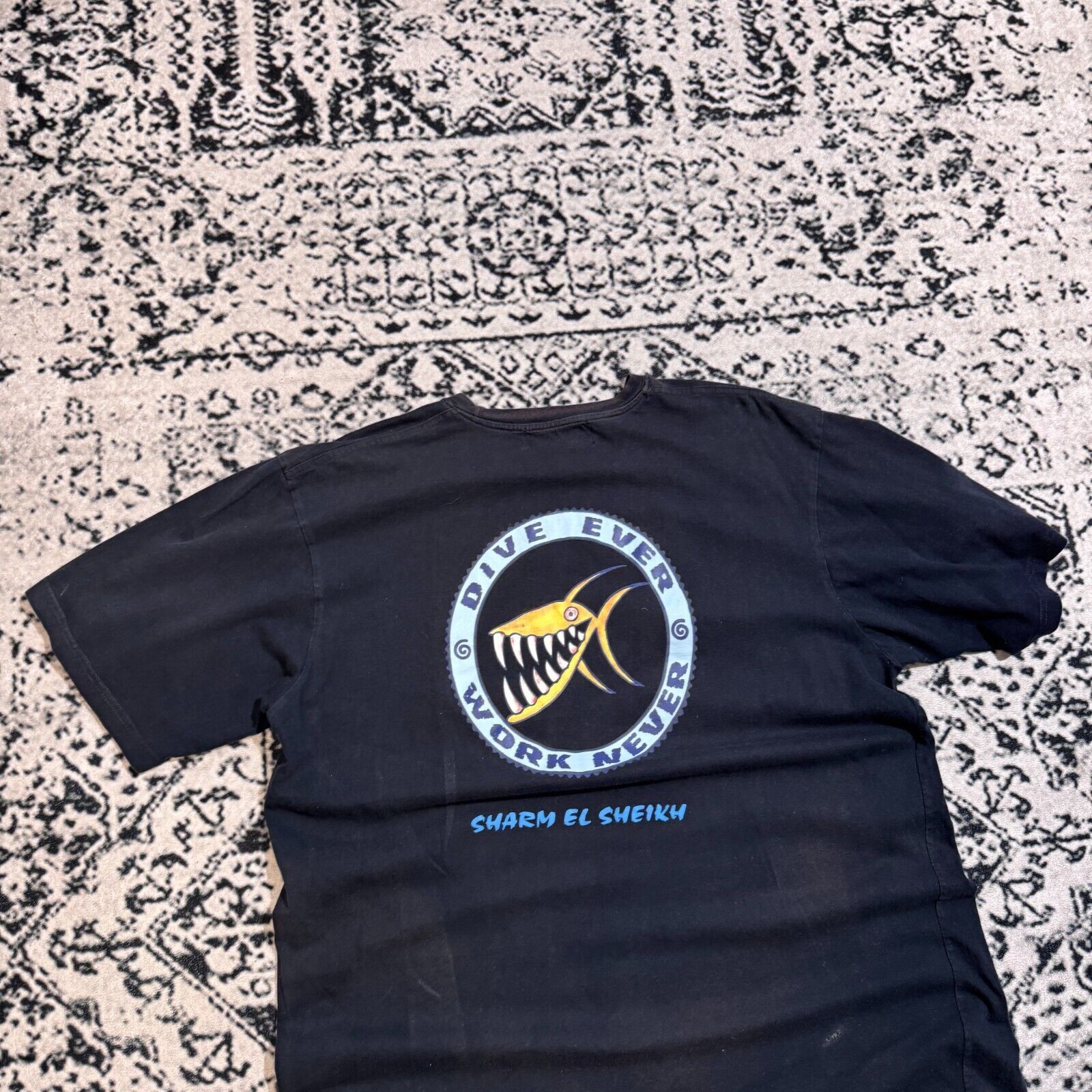 Vintage Vintage Unisex Navy Cotton T-Shirt Size L Dive Ever Surfing Size US L / EU 52-54 / 3 - 10 Thumbnail