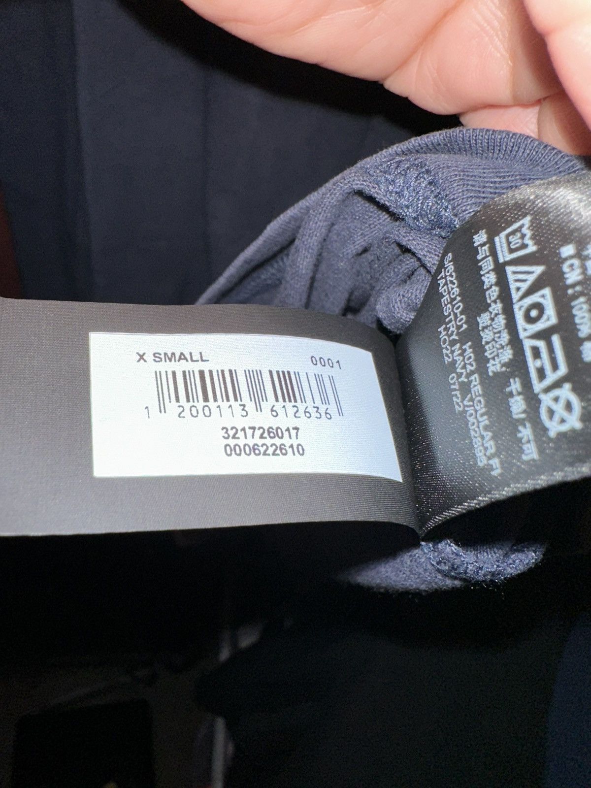 Gap H02 Yeezy gap navy tee Size US XS / EU 42 / 0 - 4 Thumbnail