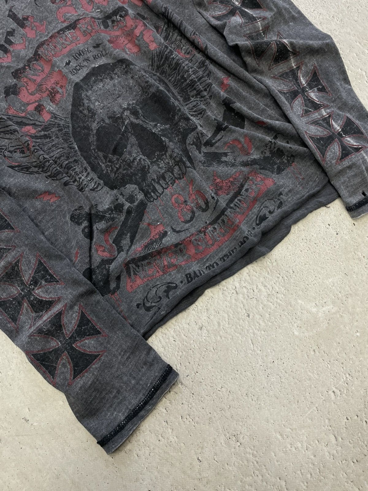 West Coast Choppers Rare washed crosses skulls long sleeve 90s hype y2k Size US M / EU 48-50 / 2 - 3 Thumbnail