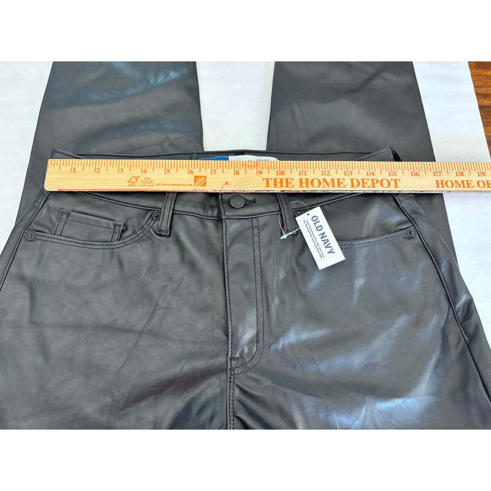 Old Navy NWT Old Navy Faux Leather High Rise Straight Pants Size 10 Size 32" / US 10 / IT 46 - 2 Thumbnail