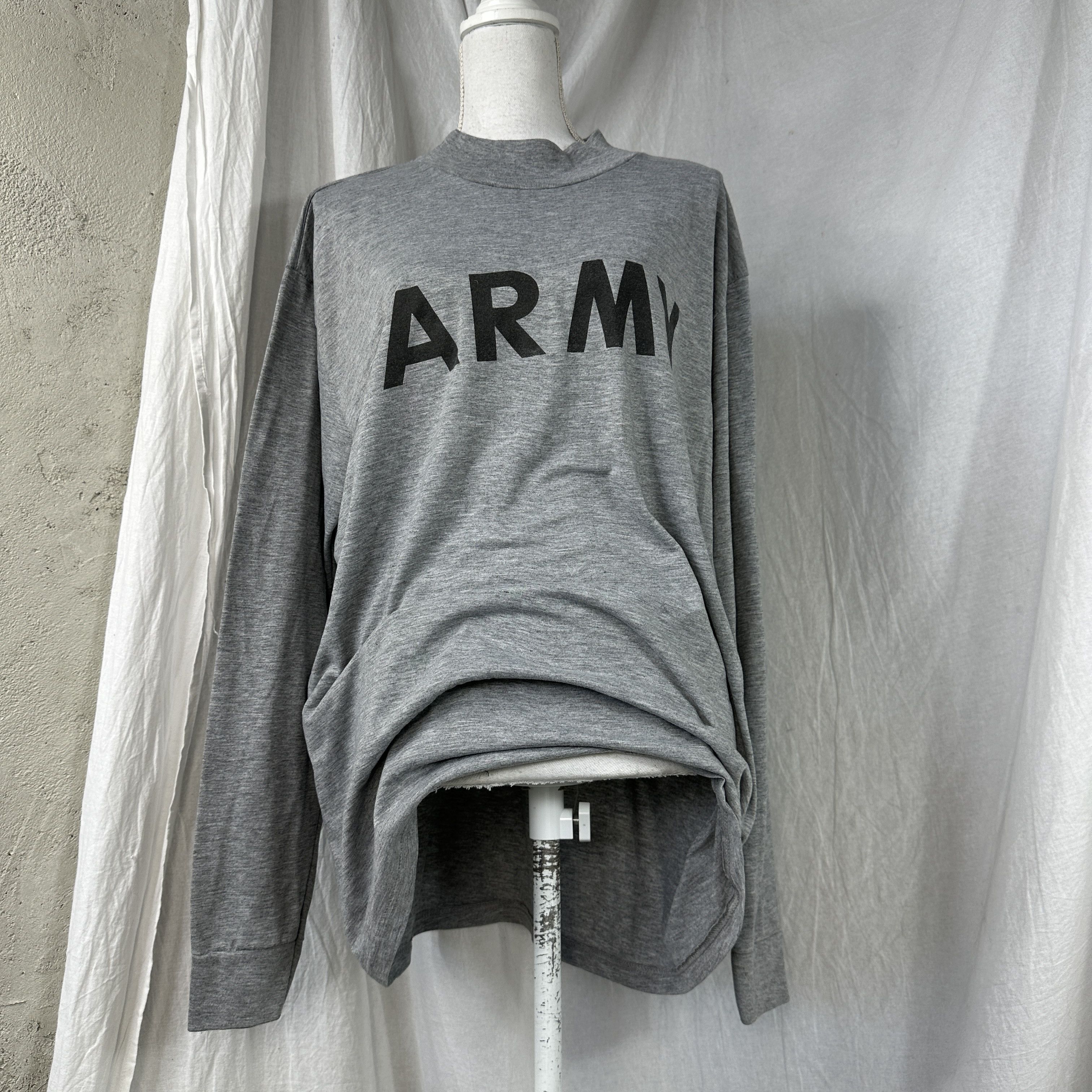 Vintage Vintage Casual Streetwear Preppy ARMY 90S Longsleeve Size US L / EU 52-54 / 3 - 1 Thumbnail