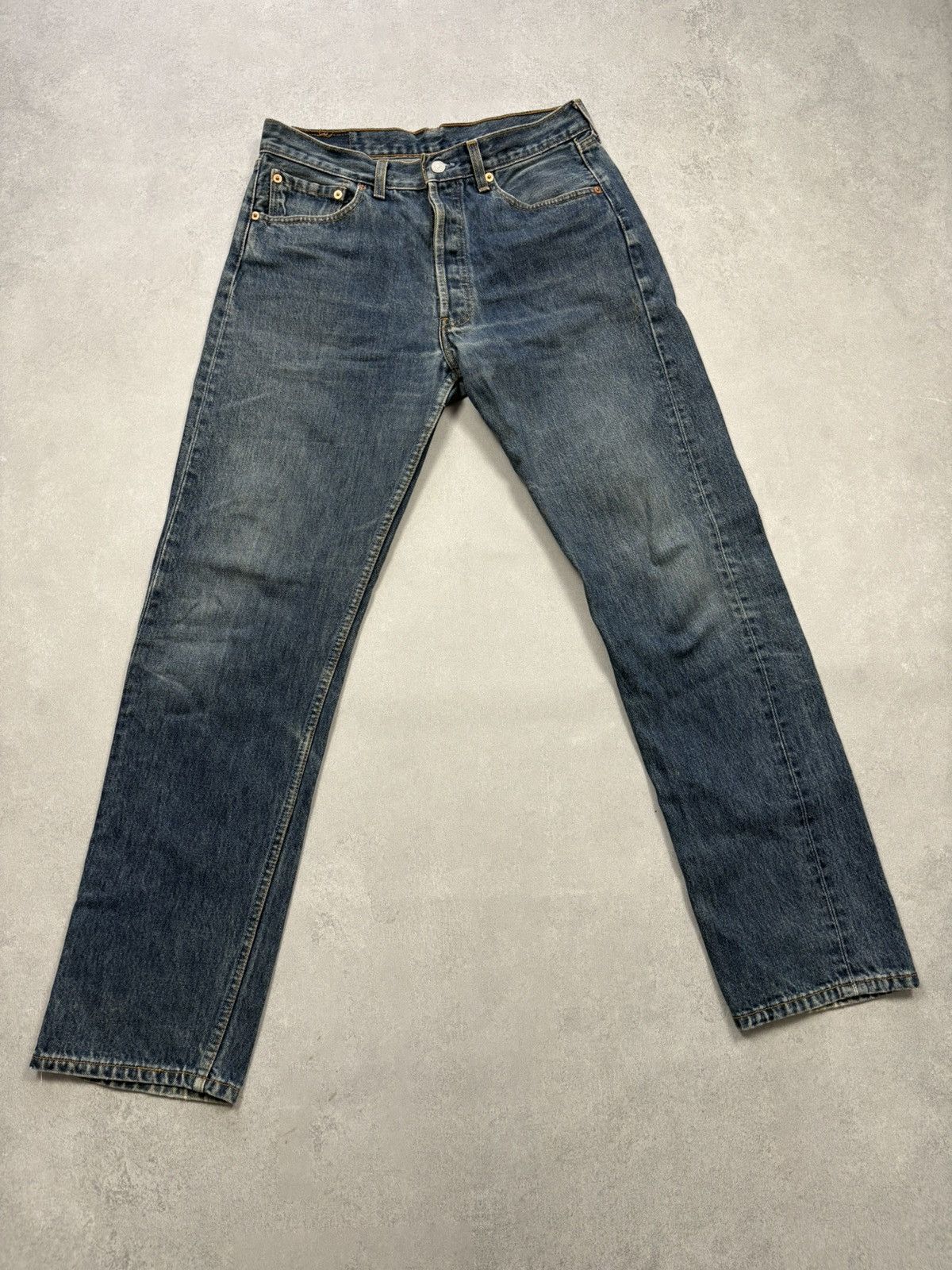 Levi's Vintage Clothing Vintage Levi’s 501 Made in UK Jeans W32 L32 90s Y2K Bitton Size US 32 / EU 48 - 2 Thumbnail
