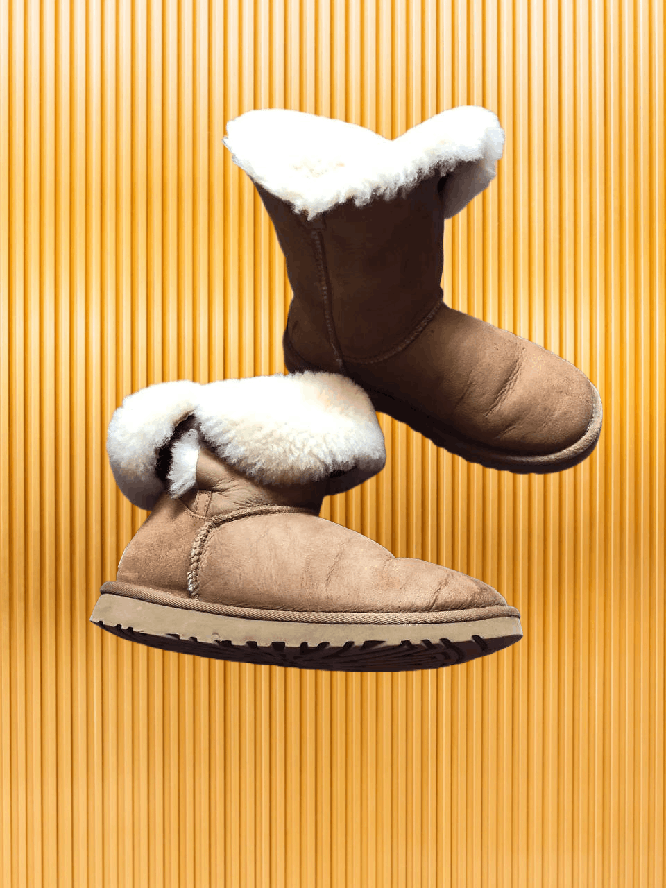 Ugg Vintage logo Boots UGG beige Streetwear crazy Y2K Size US 5 / IT 35 - 1 Thumbnail