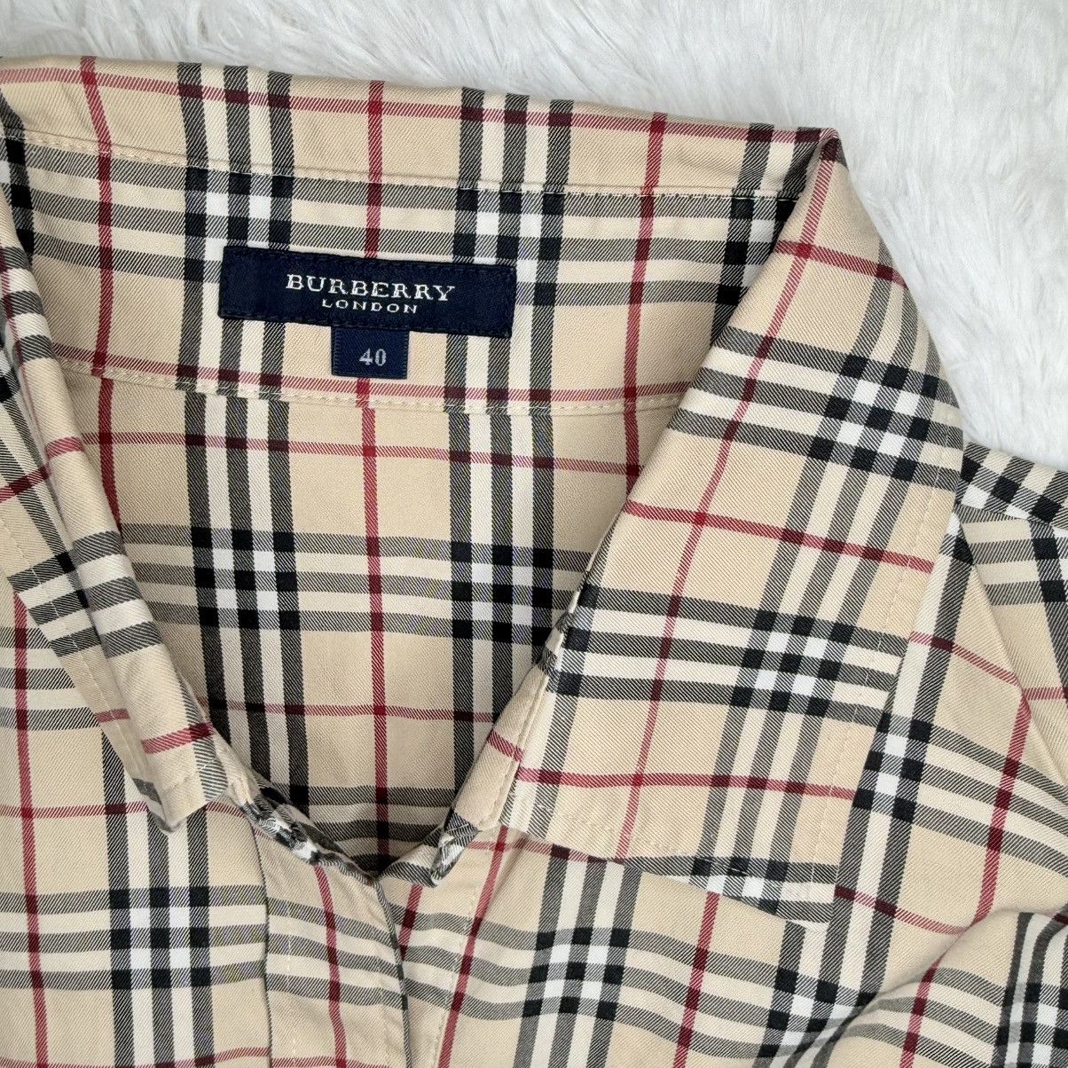 Burberry Burberry Women Nova Check Button down shirt 3/4 sleeve Size M / US 6-8 / IT 42-44 - 4 Thumbnail