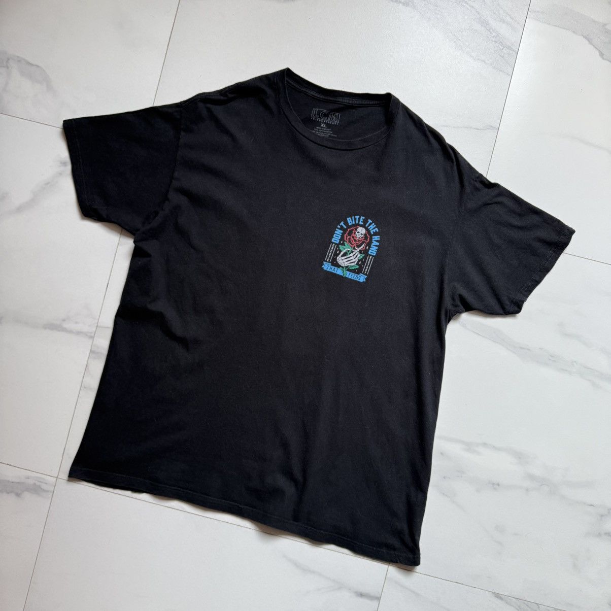 Japanese Brand × Other LCM International Don’t Bite The Hand That Feeds Tee Size US XL / EU 56 / 4 - 4 Thumbnail
