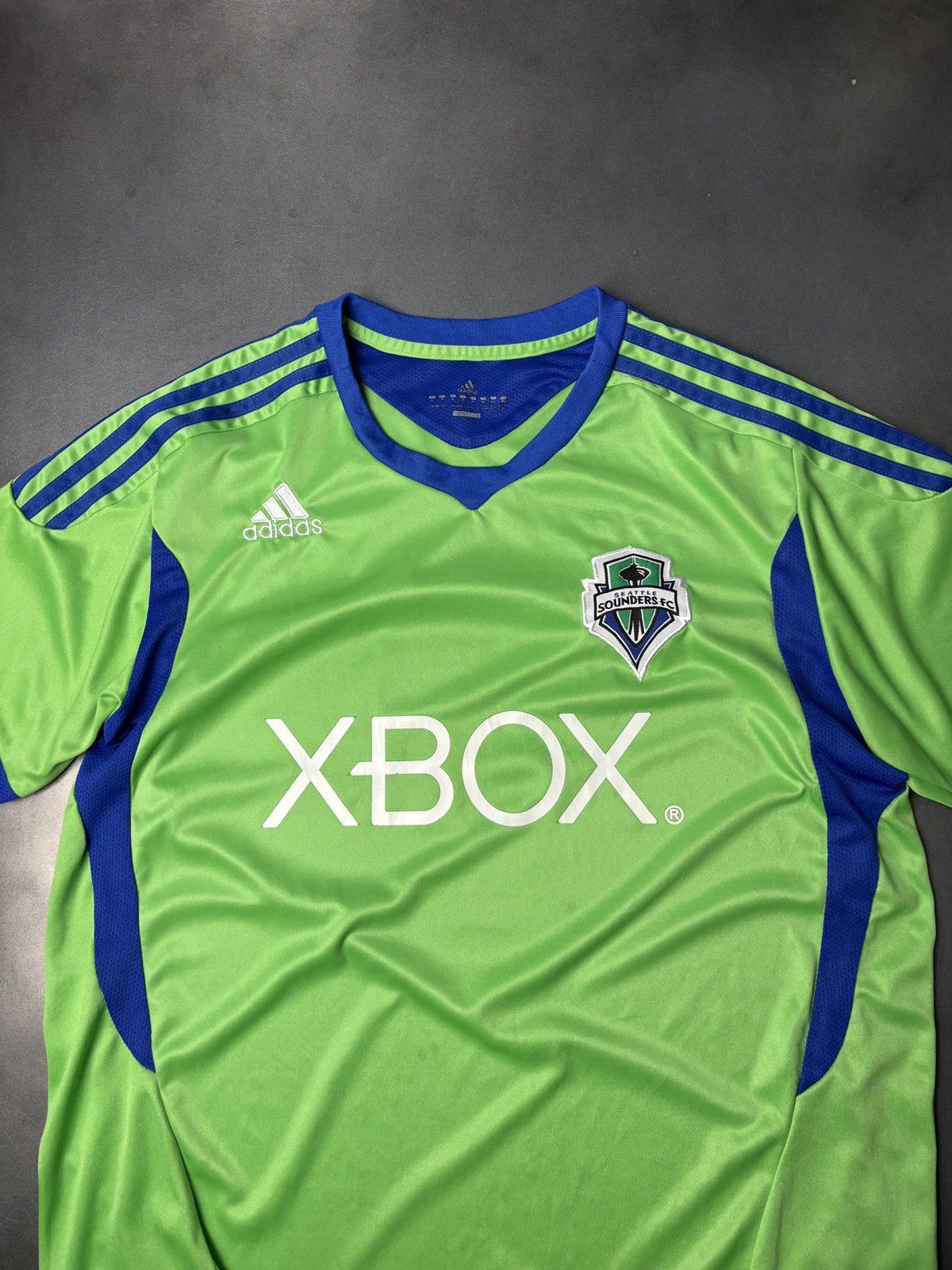 Adidas 2010-2011 Seattle Sounders Jersey Soccer Xbox MLS Football Size US M / EU 48-50 / 2 - 13 Thumbnail