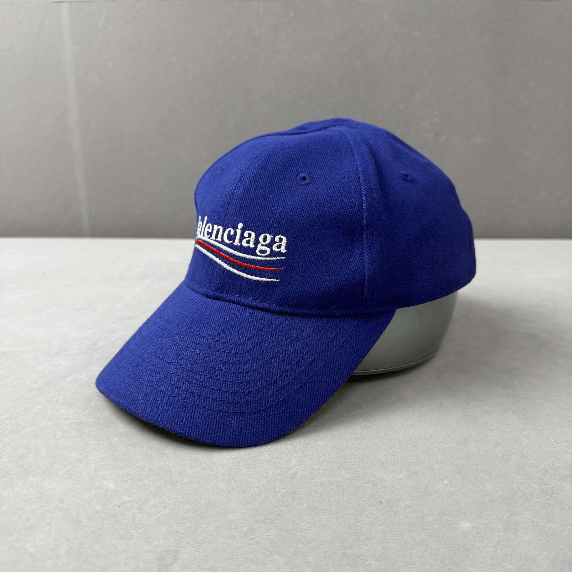 Balenciaga Balenciaga Embroidered Cola Wave Cap Size ONE SIZE - 1 Thumbnail