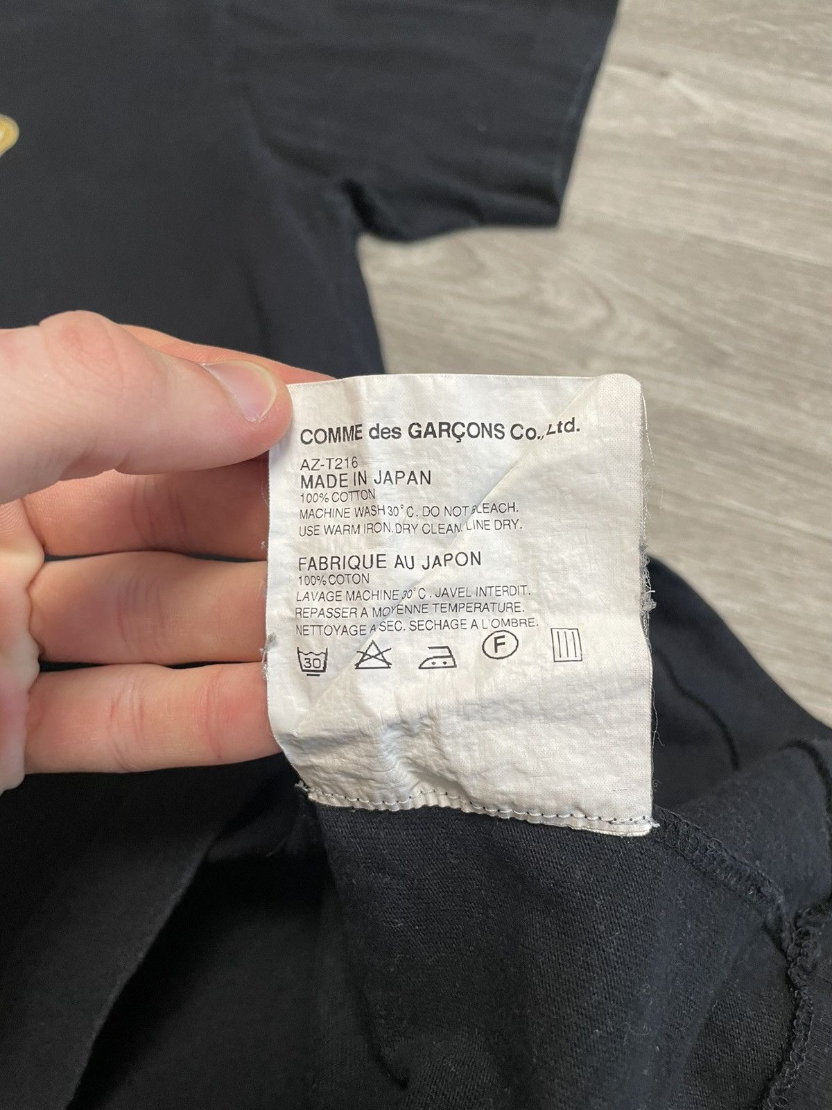 Comme des Garcons PLAY Vintage Comme Des Garcons Play Black T-Shirt Heart Logo Y2K Size US XL / EU 56 / 4 - 7 Thumbnail