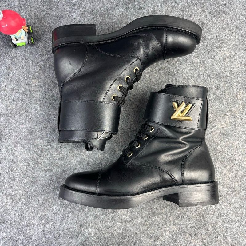 Louis Vuitton Louis Vuitton Black Lace-Up Ankle Boots - Size US 5.5 / EU 38 - 2 Thumbnail
