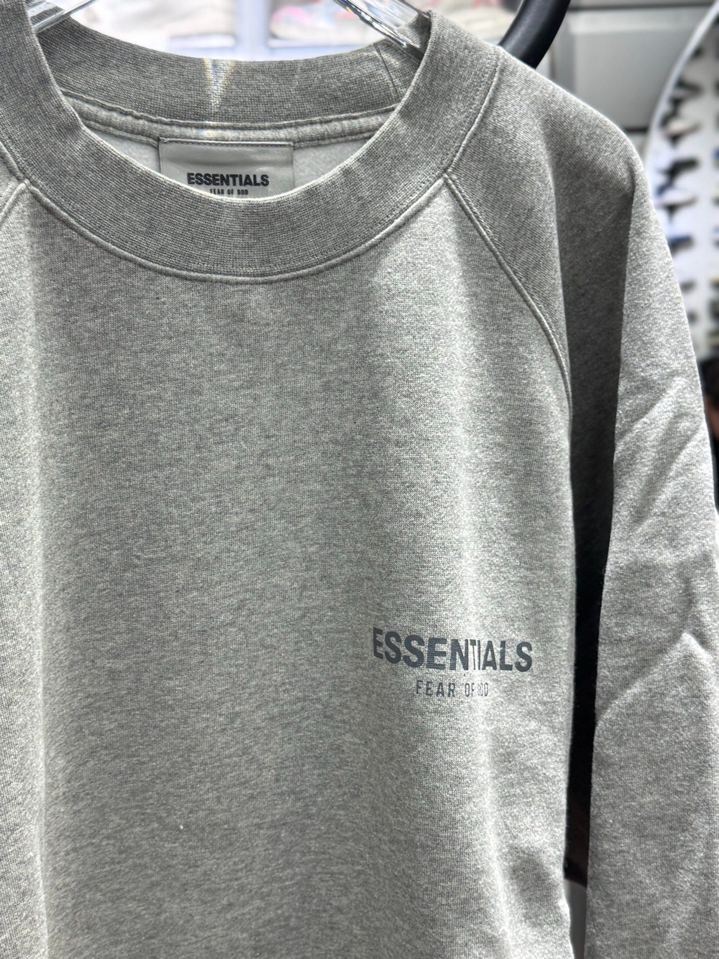 Essentials Essentials Hoodie L Men Size US L / EU 52-54 / 3 - 1 Thumbnail