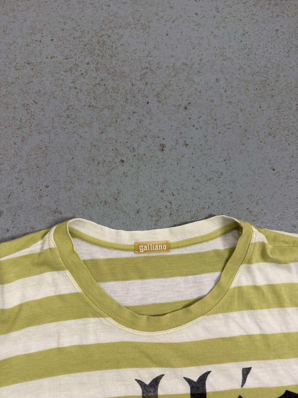 John Galliano Vintage John Galliano Gazette T-Shirt Size US XXL / EU 58 / 5 - 6 Thumbnail