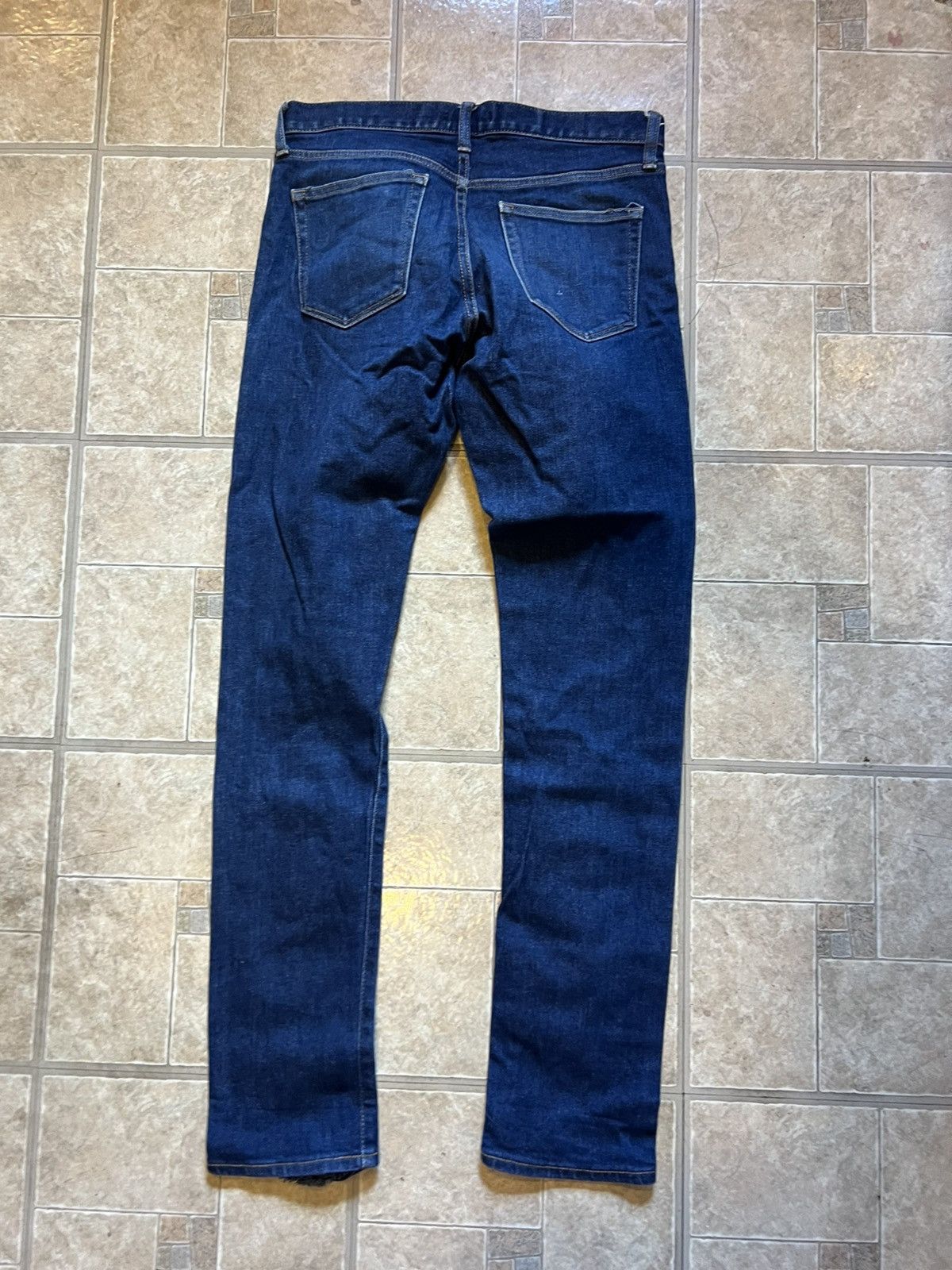 Uniqlo UNIQLO SKINNY JEANS Size US 31 - 4 Thumbnail
